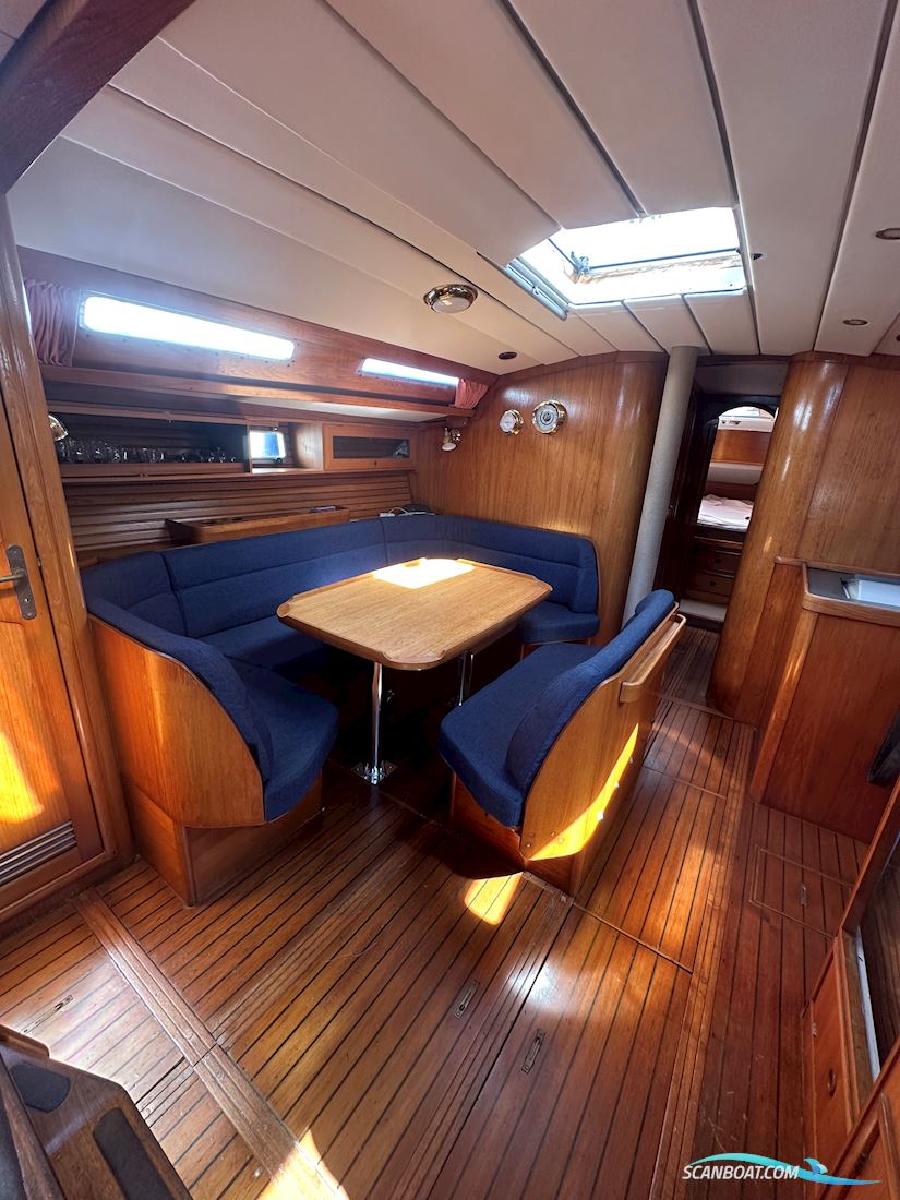 Jeanneau 44 Sun Magic