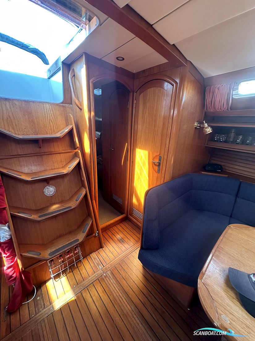 Jeanneau 44 Sun Magic