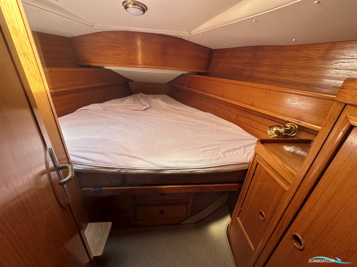 Jeanneau 44 Sun Magic