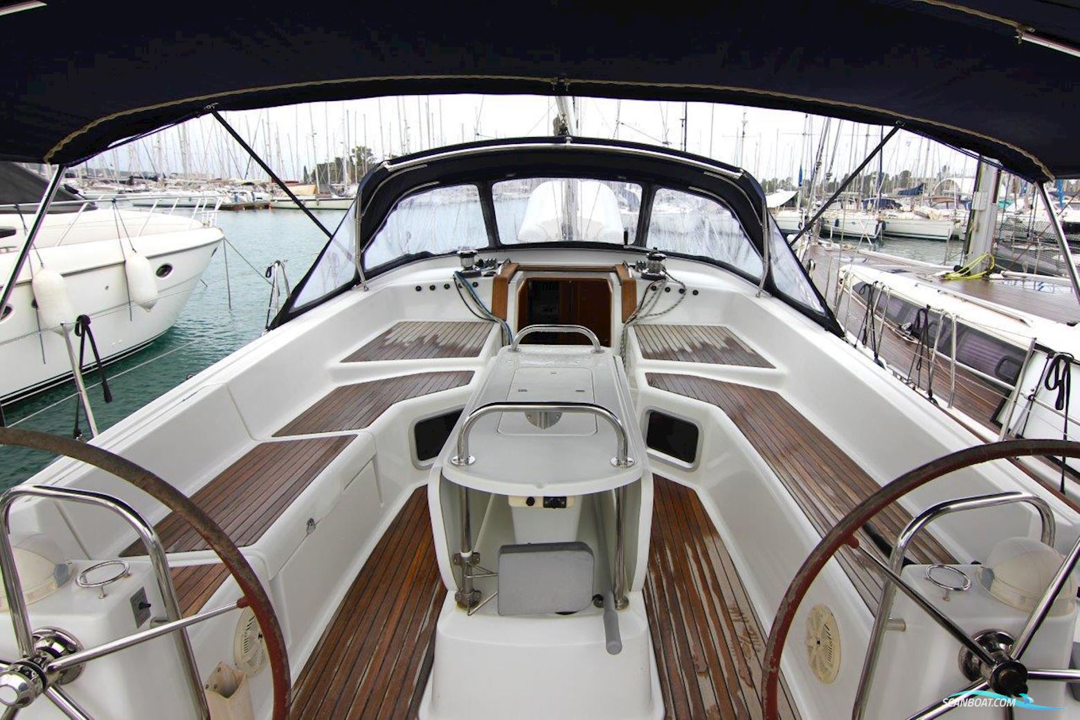Jeanneau 53