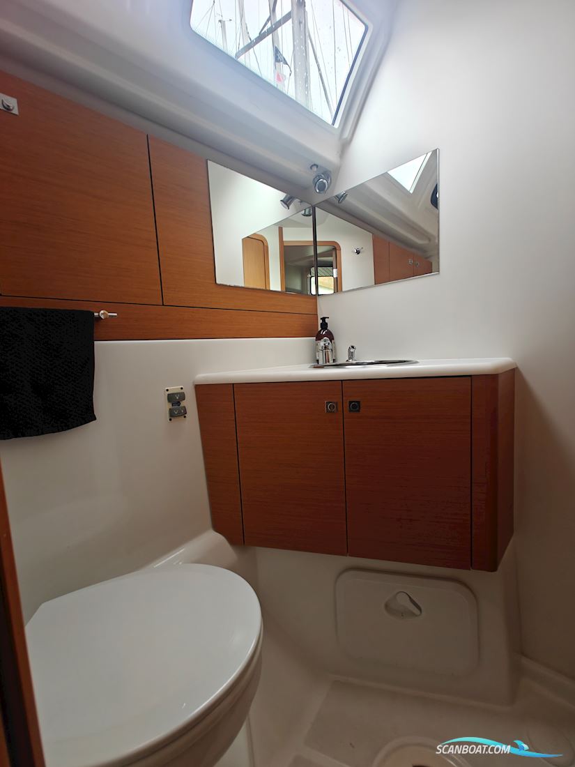 Jeanneau 53 Shallow Draft