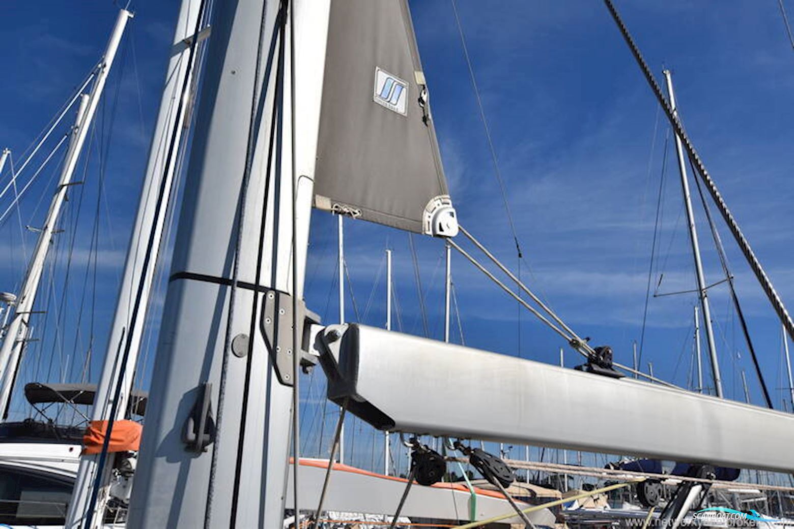 Jeanneau 57