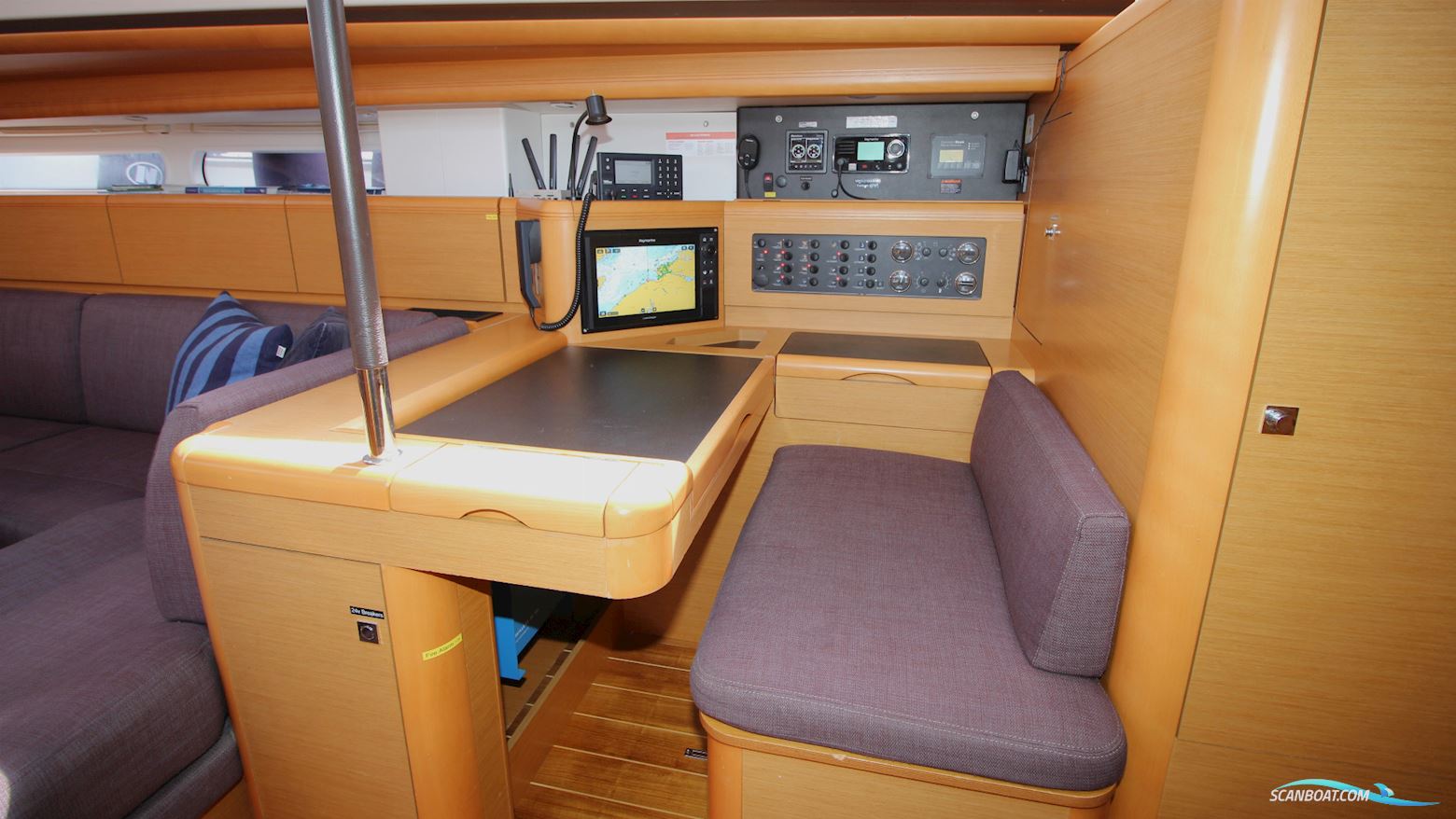 Jeanneau 57 Yacht