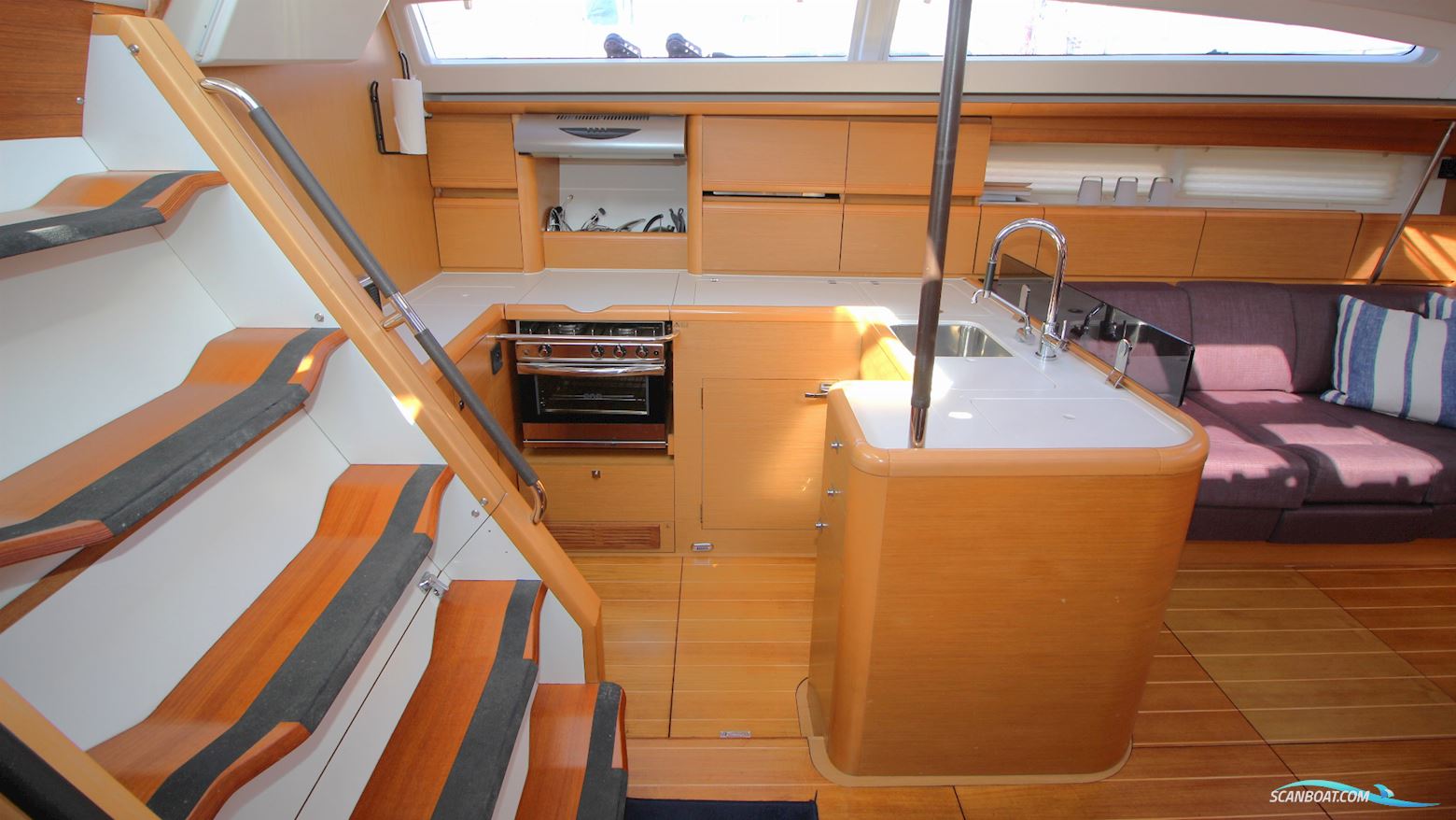 Jeanneau 57 Yacht