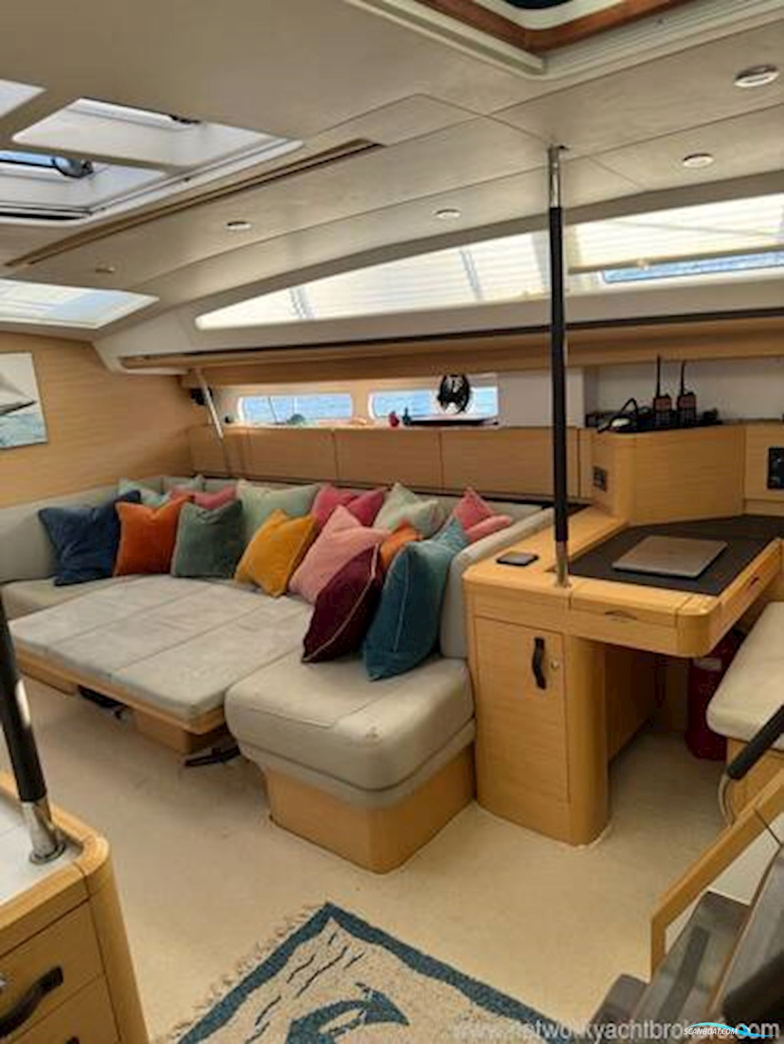 Jeanneau 58