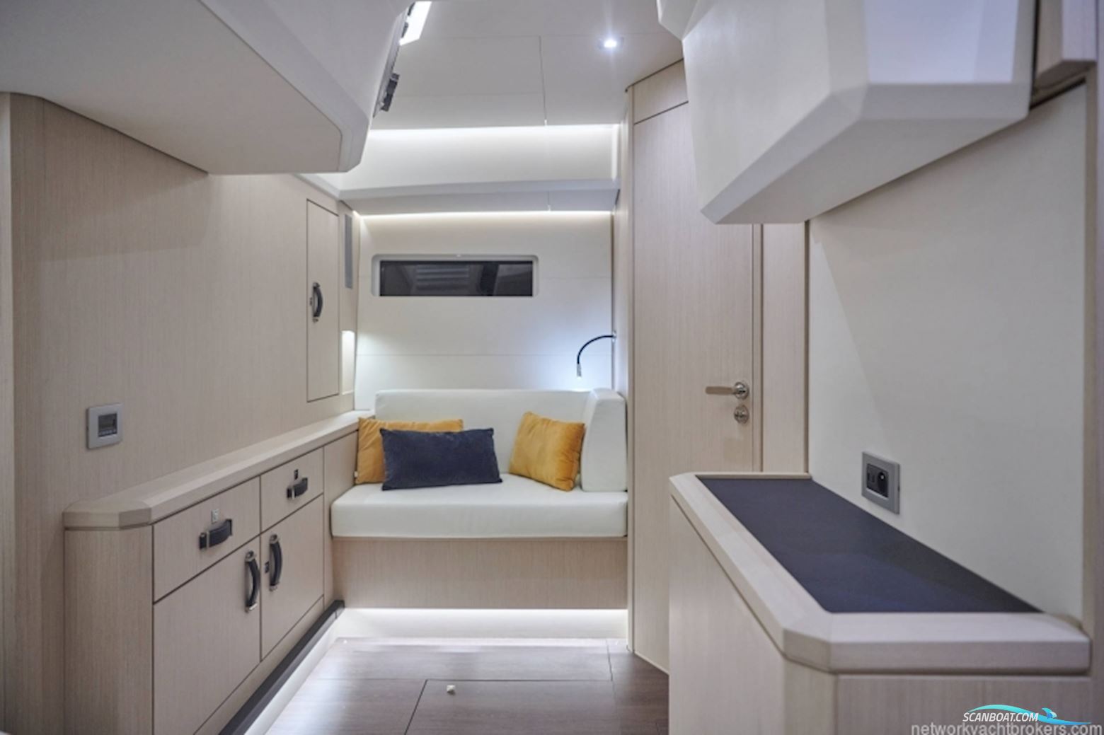 Jeanneau 60 Yacht