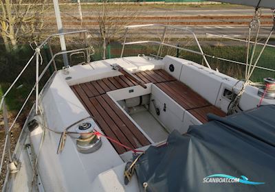Jeanneau Melody 34 Segelbåt 1979, med Yanmar 2QM motor, Belgien