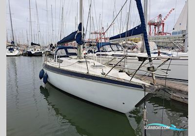 Jeanneau Melody Segelbåt 1979, med Yanmar motor, Portugal