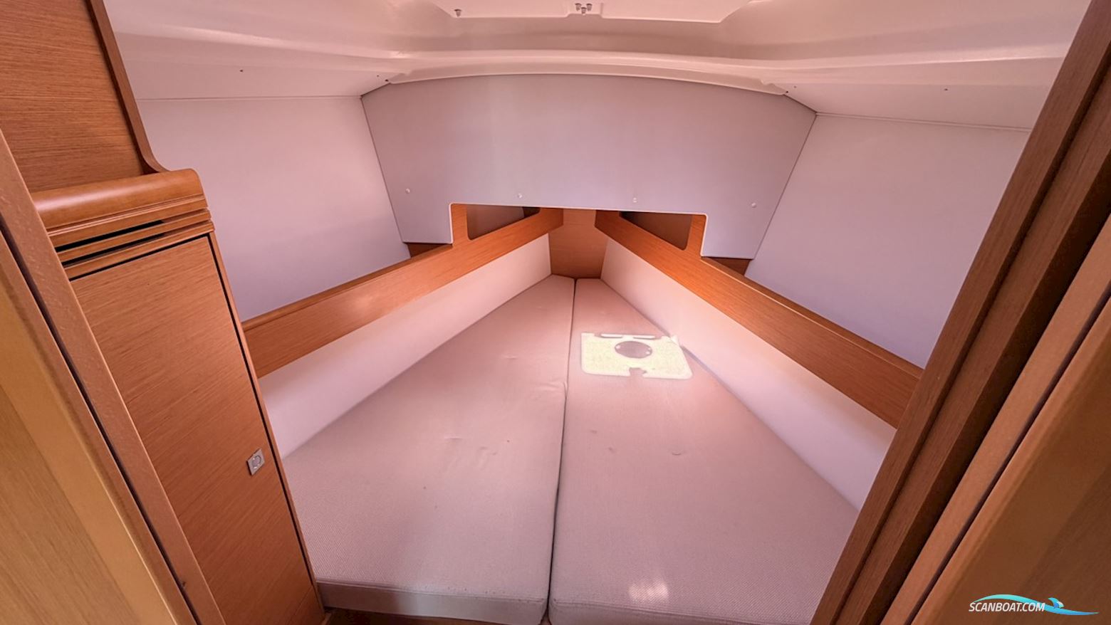 Jeanneau Segelbåt Sun Odyssey 33I