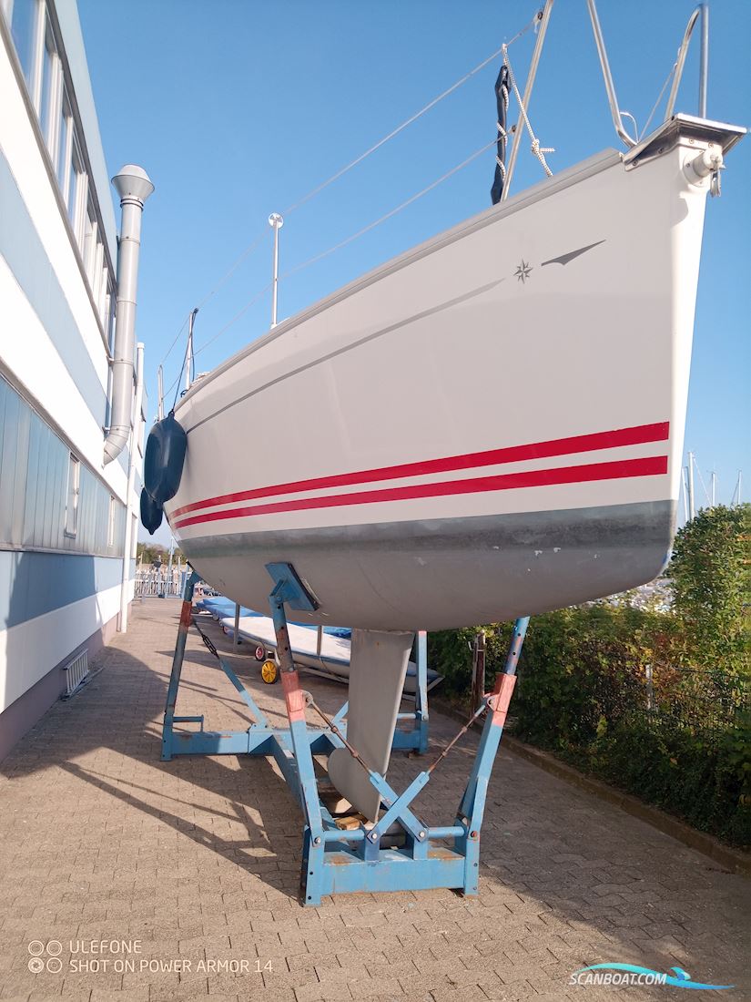 Jeanneau Sun Fast 26