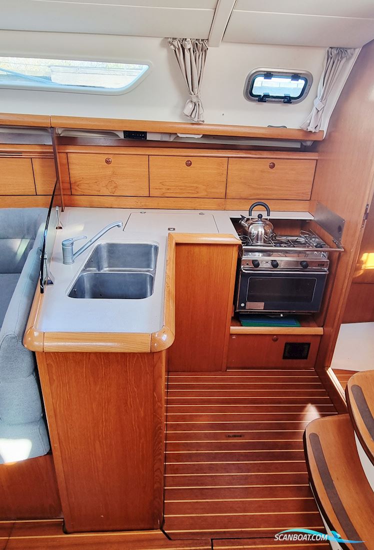 Jeanneau Sun Fast 37 - 3 Cabin