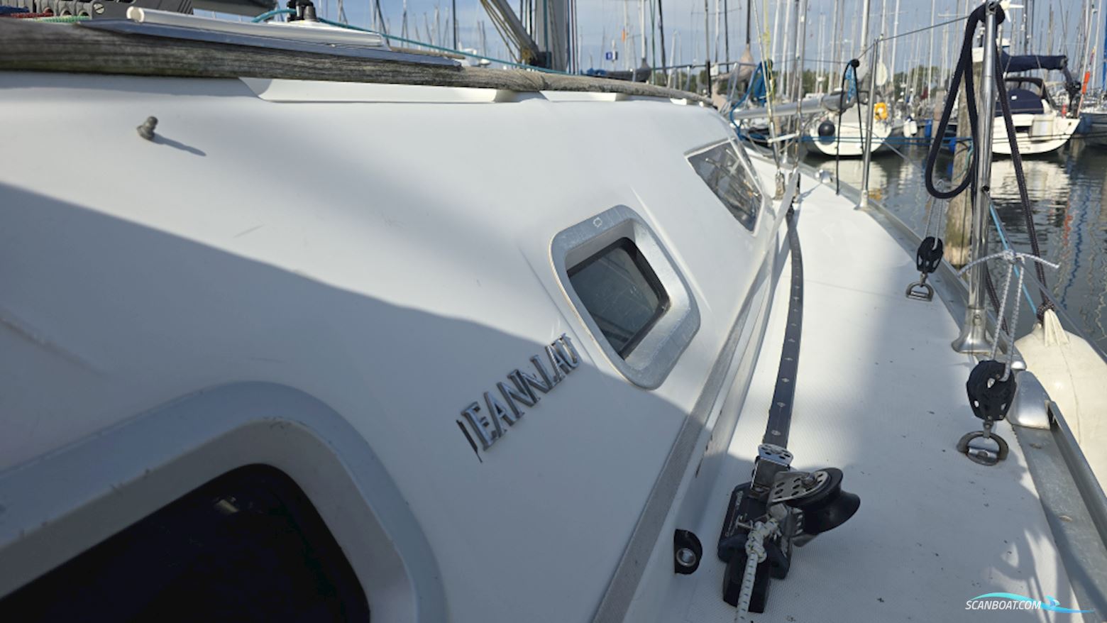 Jeanneau Sun Fast 37
