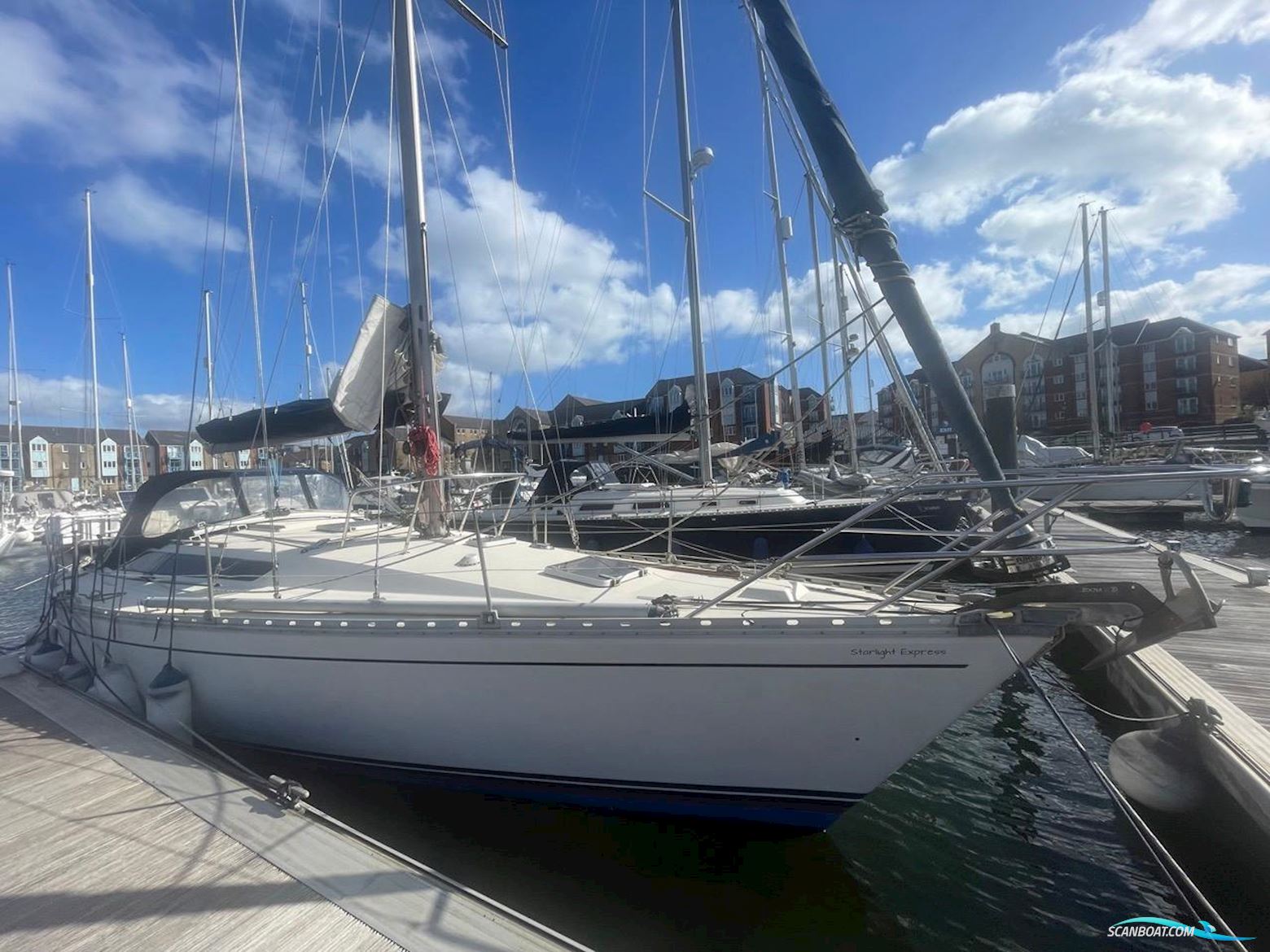 Jeanneau Sun Fizz Segelbåt 1986, med Perkins motor, England