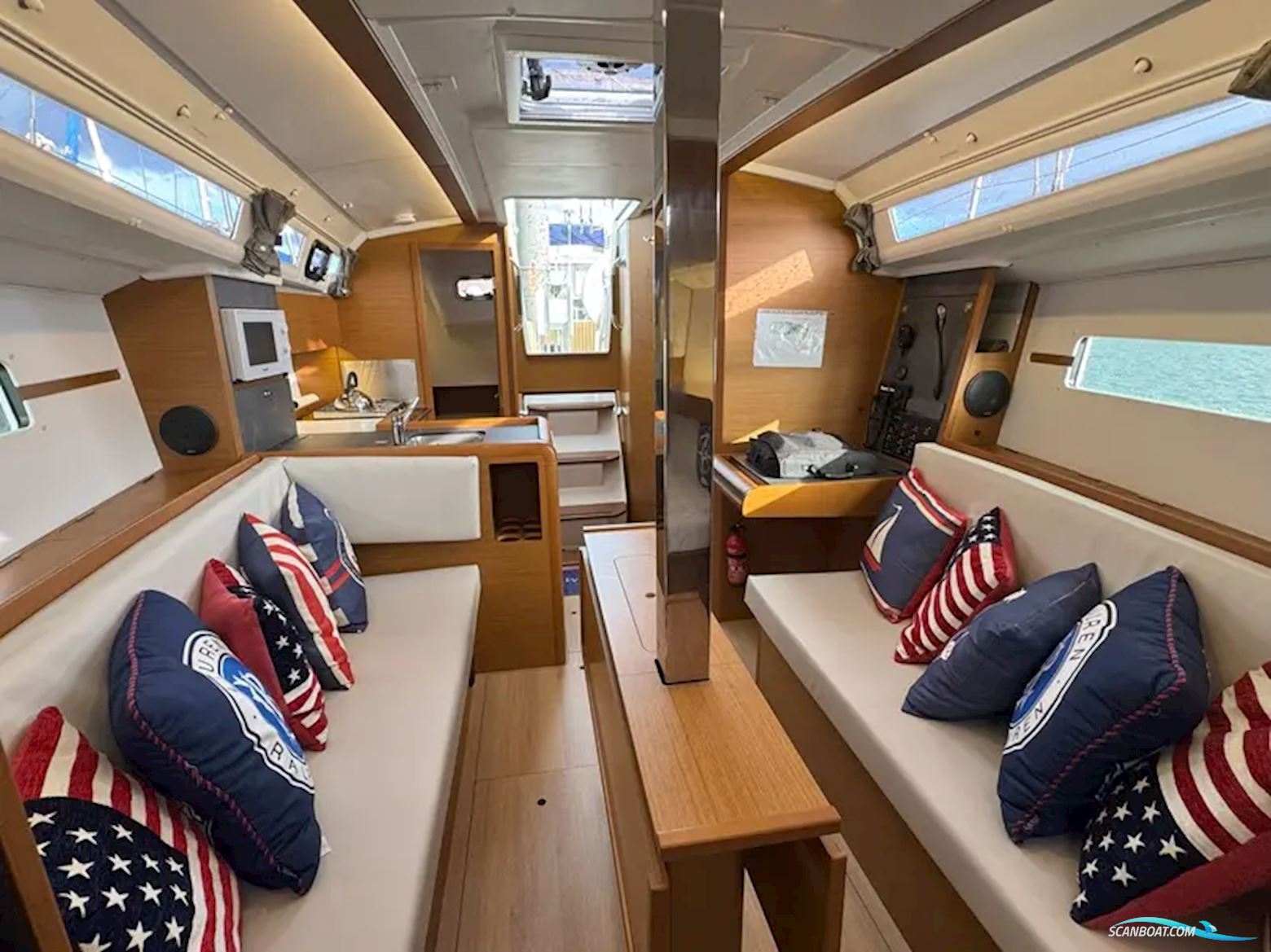 Jeanneau Sun Odyssey 349