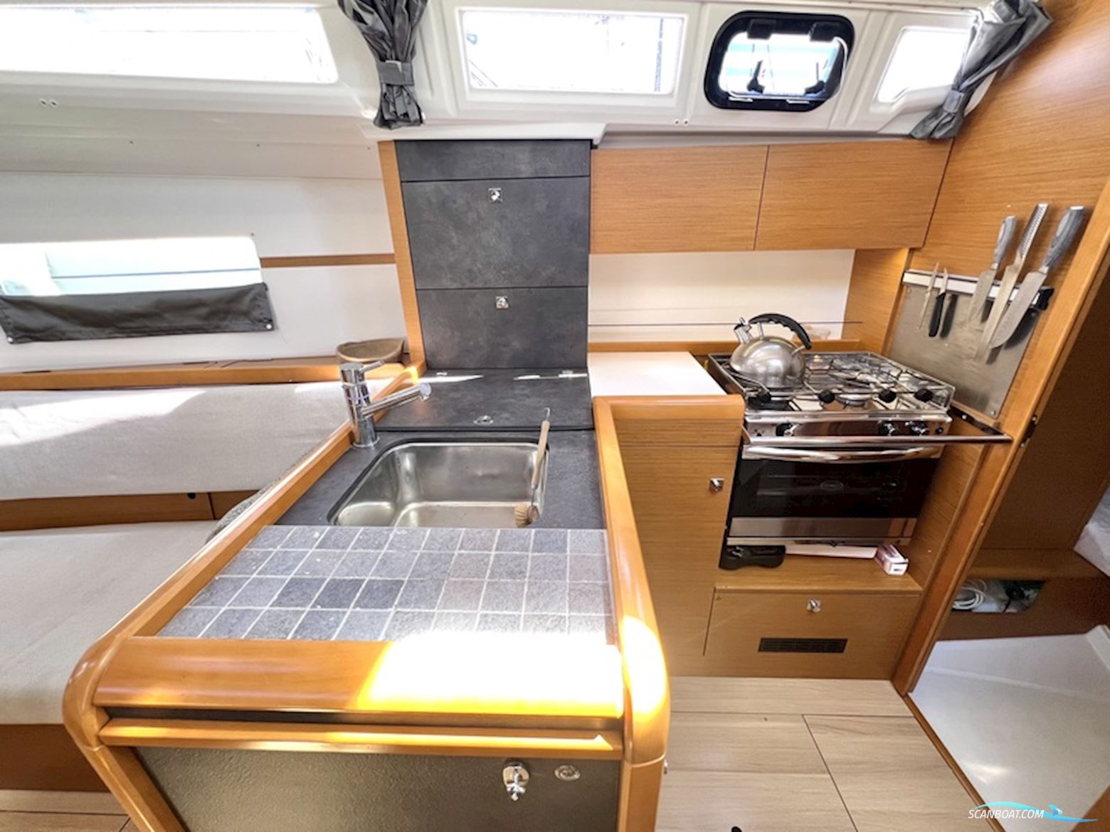 Jeanneau Sun Odyssey 349
