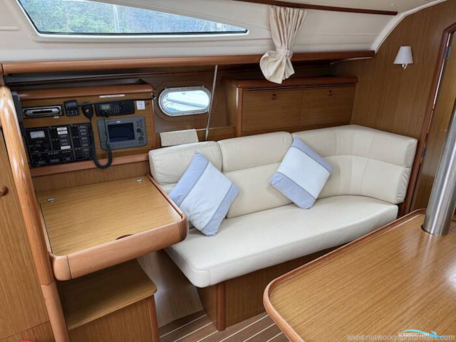Jeanneau Sun Odyssey 35 Legende