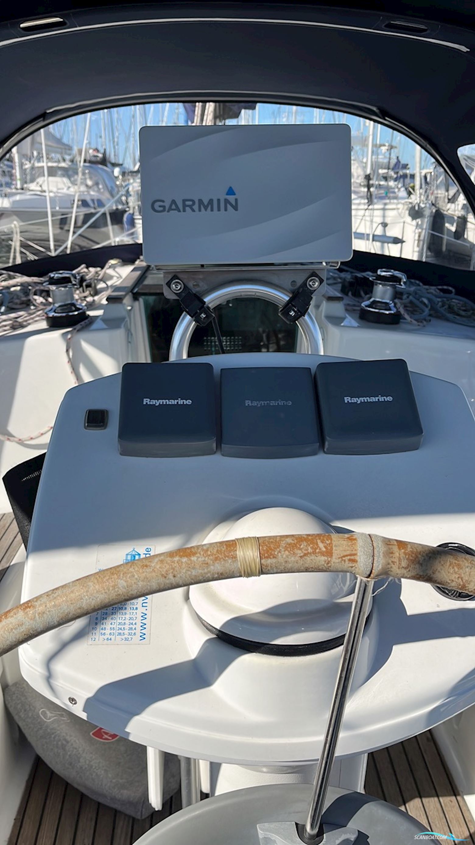 Jeanneau Sun Odyssey 37