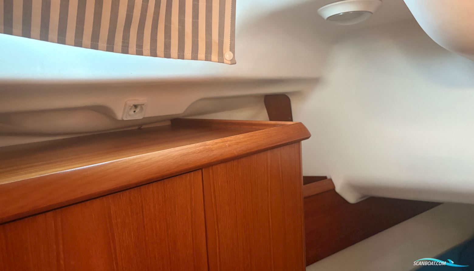 Jeanneau Sun Odyssey 37