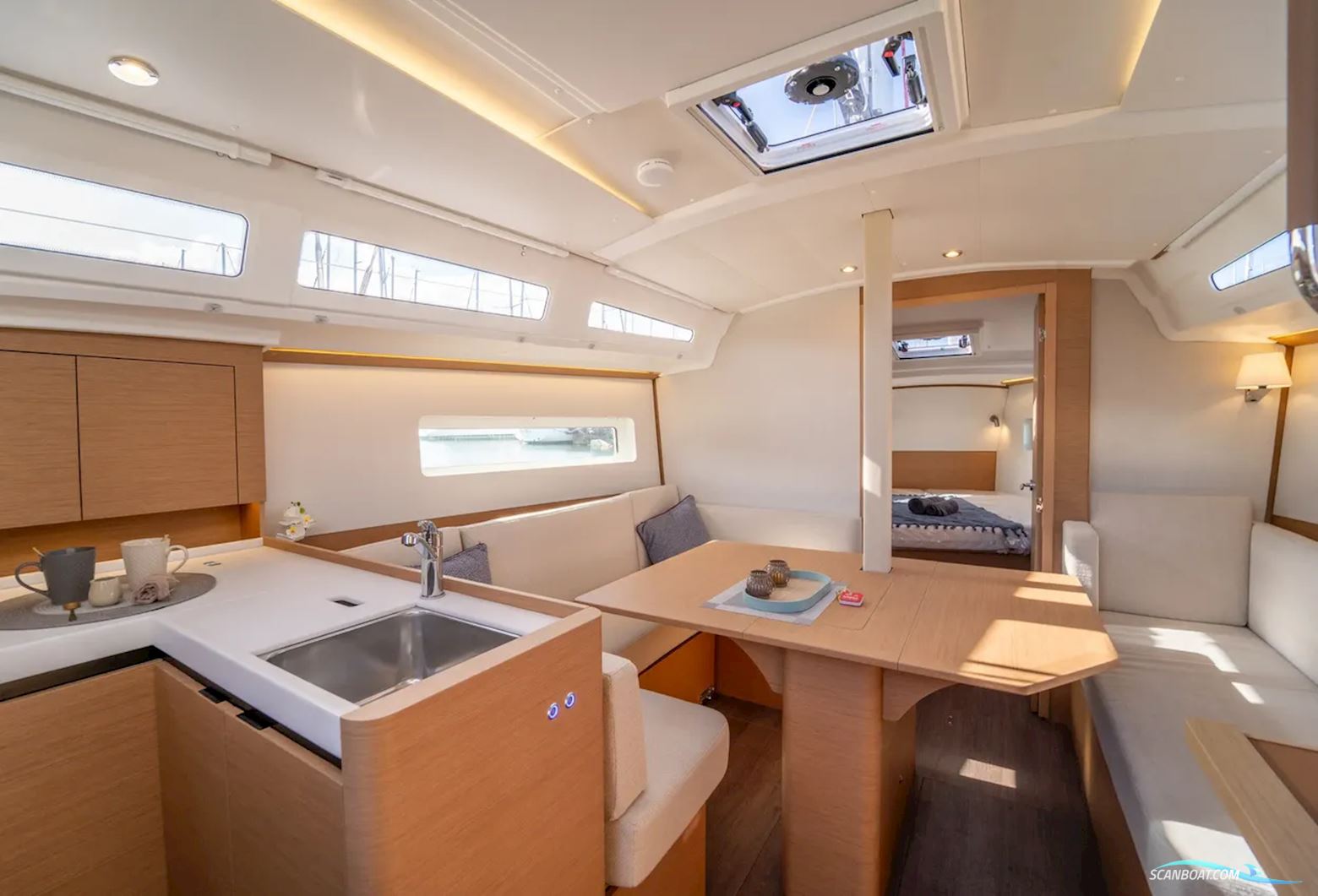 Jeanneau Sun Odyssey 380