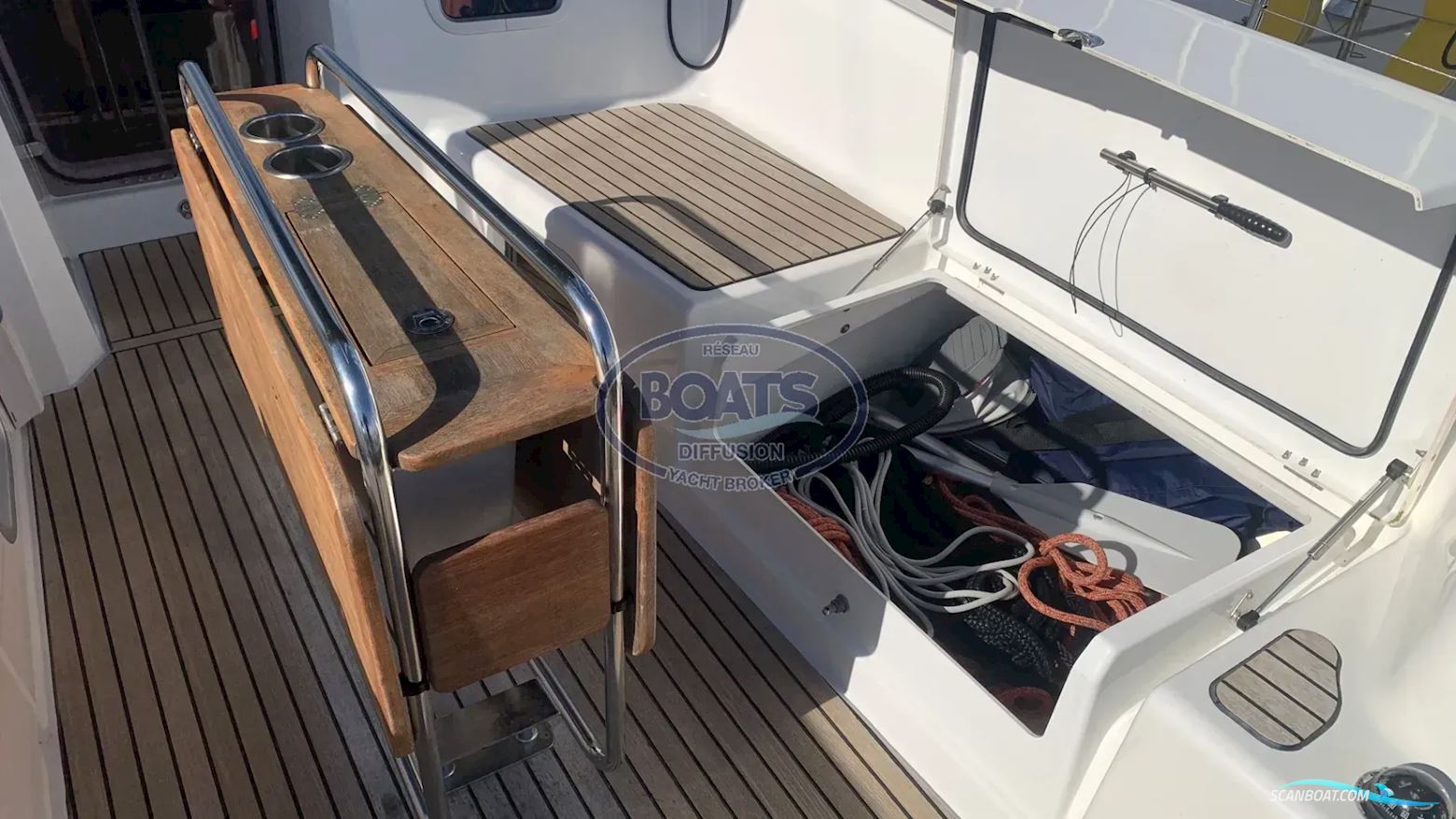 Jeanneau Sun Odyssey 380