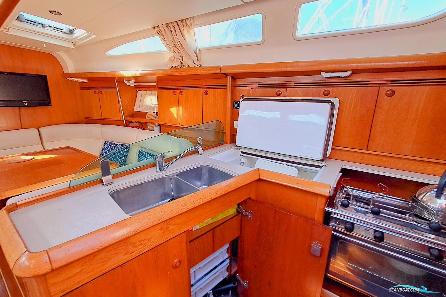 Jeanneau Sun Odyssey 40.3