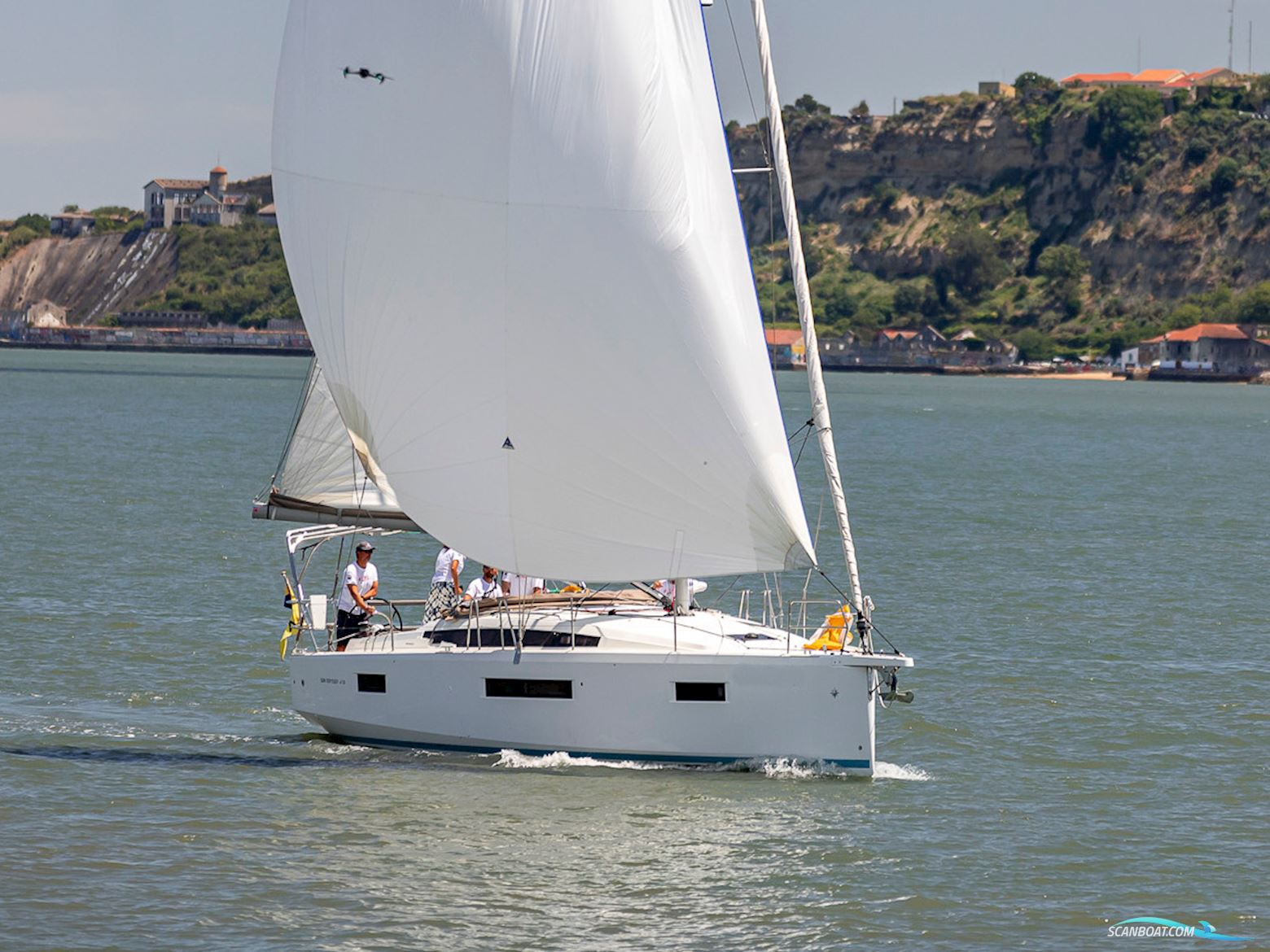 Jeanneau Sun Odyssey 410 Segelbåt 2021, med Yanmar 4JH45 motor, Portugal