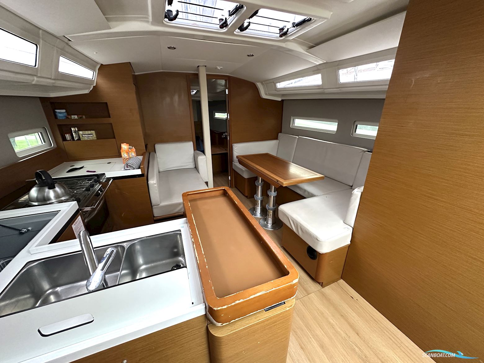 Jeanneau Sun Odyssey 410
