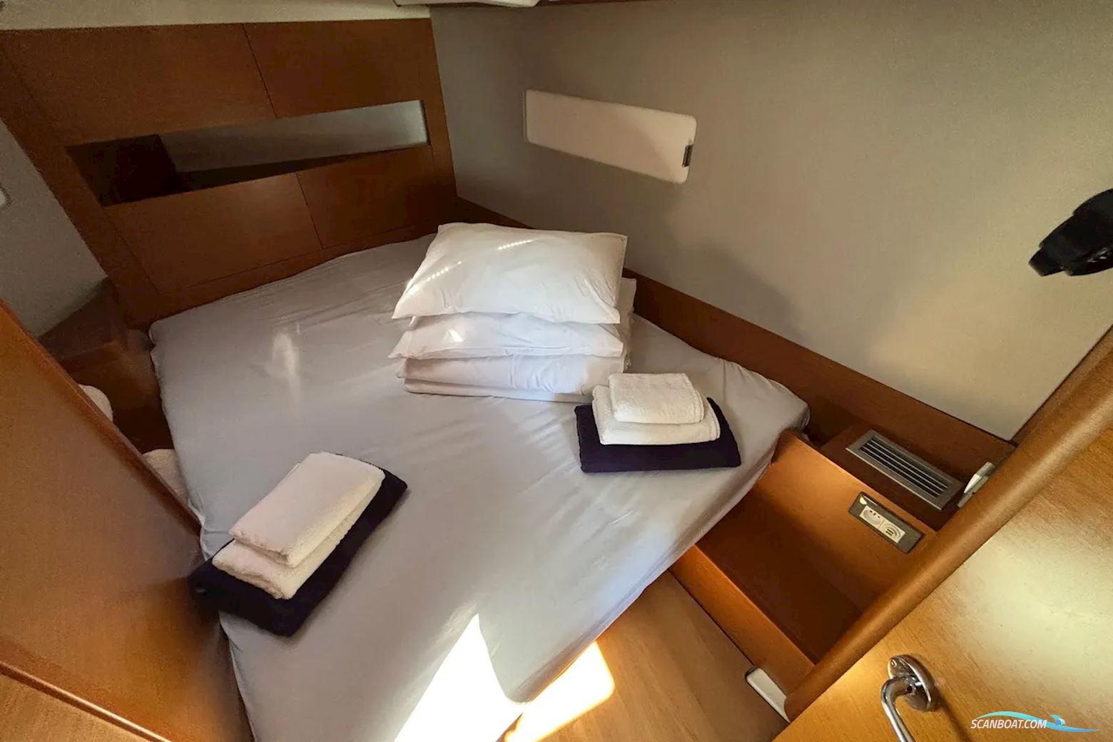 Jeanneau Sun Odyssey 410