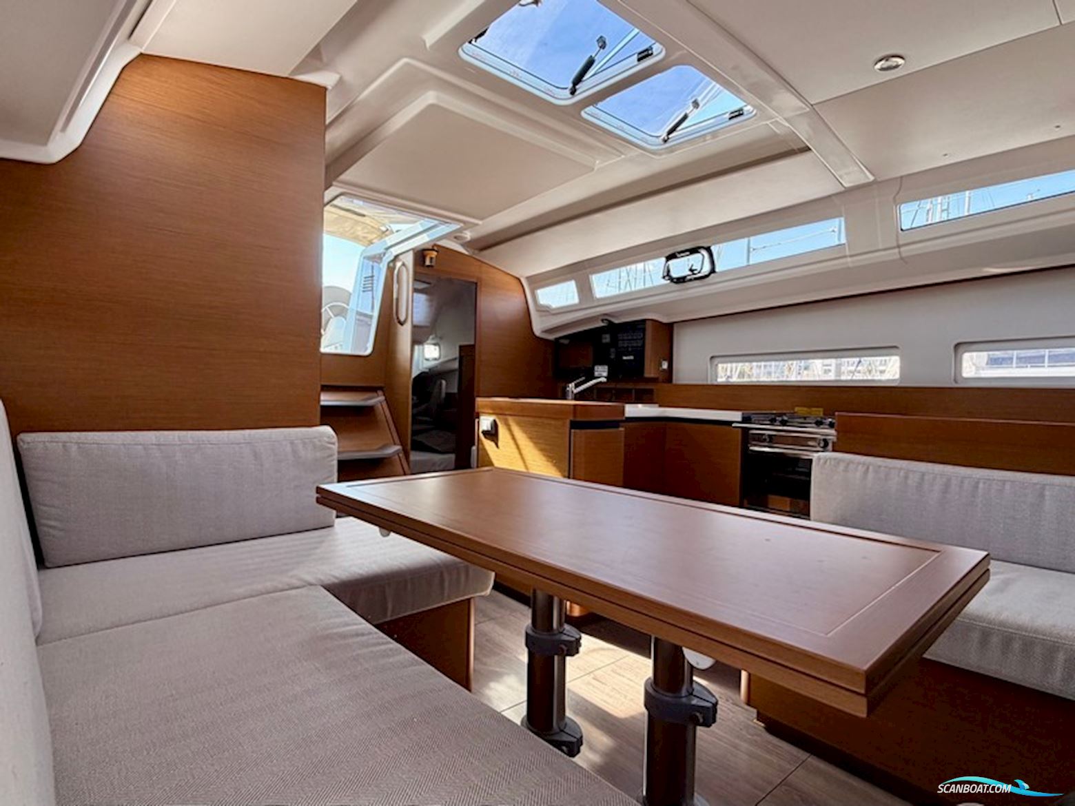 Jeanneau Sun Odyssey 410