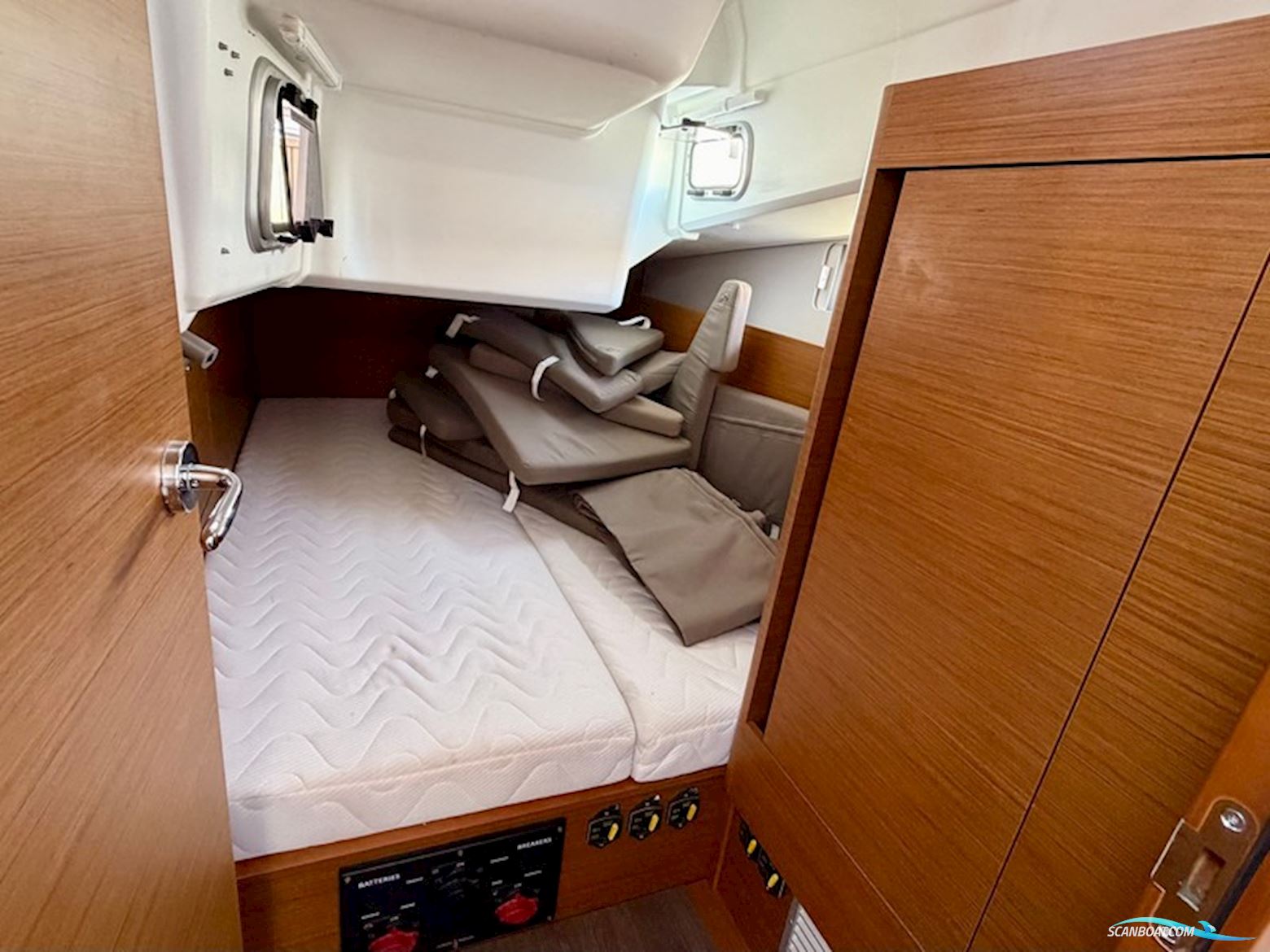 Jeanneau Sun Odyssey 410