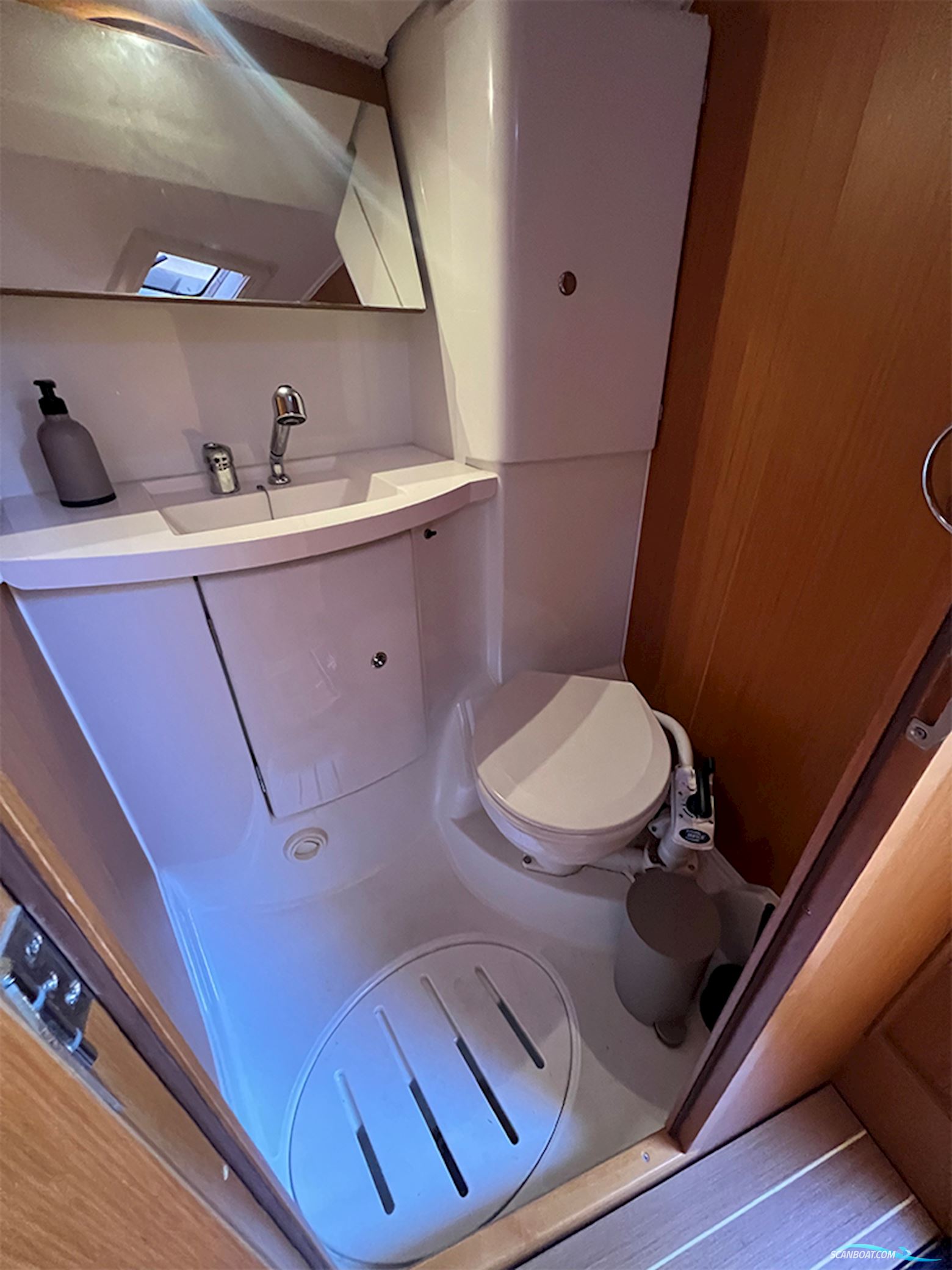 Jeanneau Sun Odyssey 42 DS