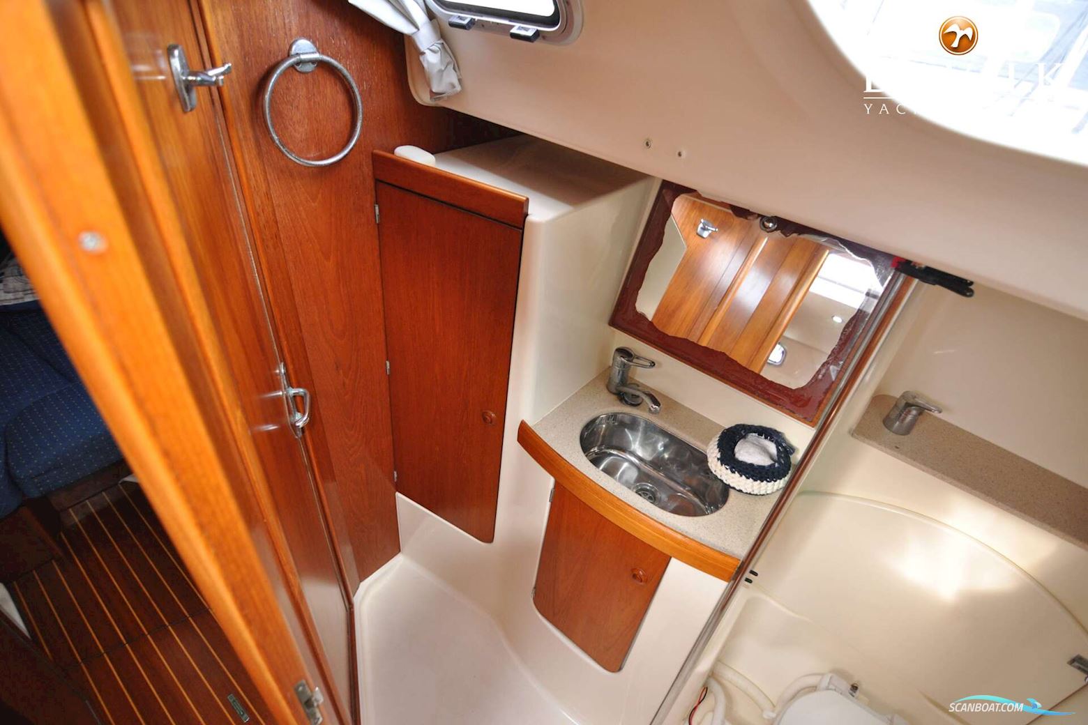 Jeanneau Sun Odyssey 43