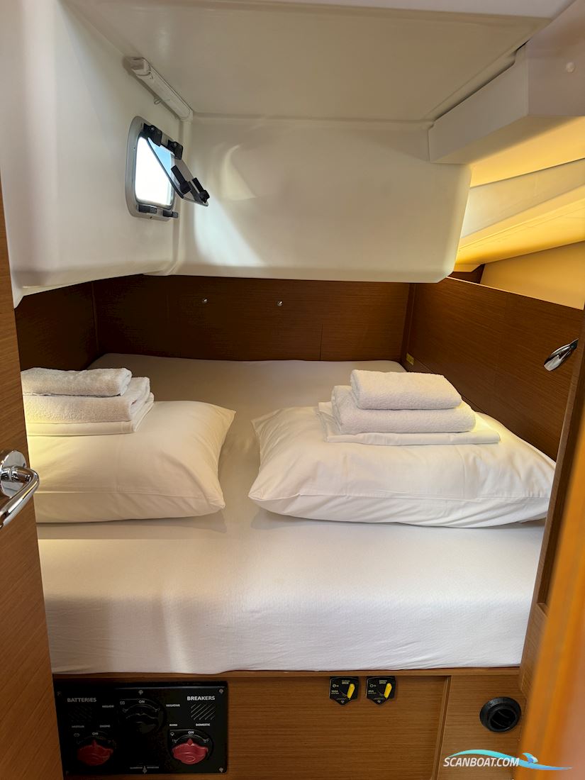 Jeanneau Sun Odyssey 440