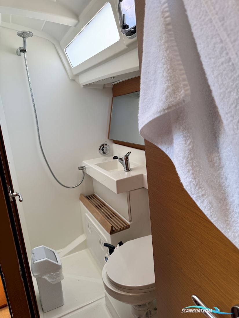 Jeanneau Sun Odyssey 440