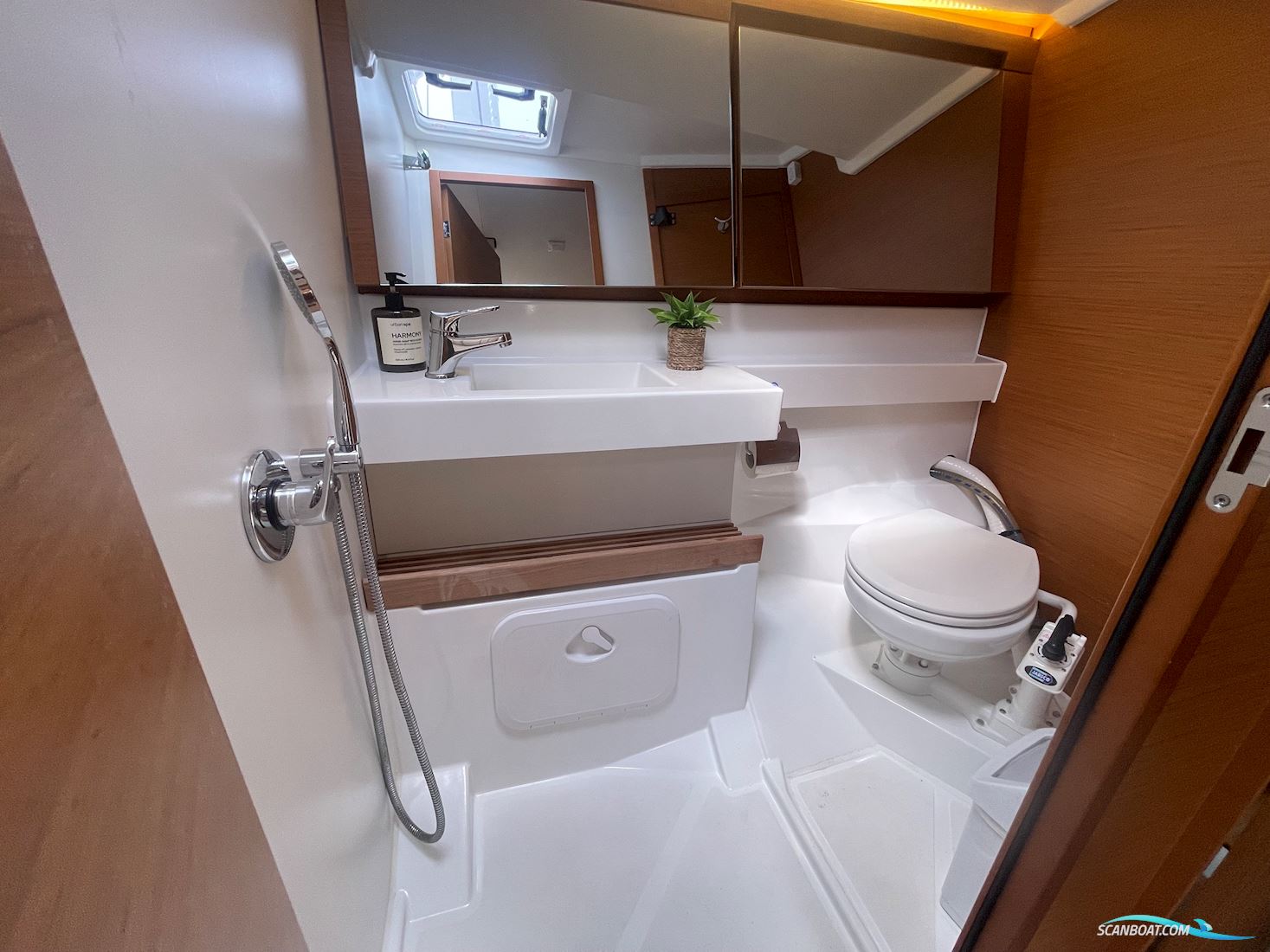 Jeanneau Sun Odyssey 440