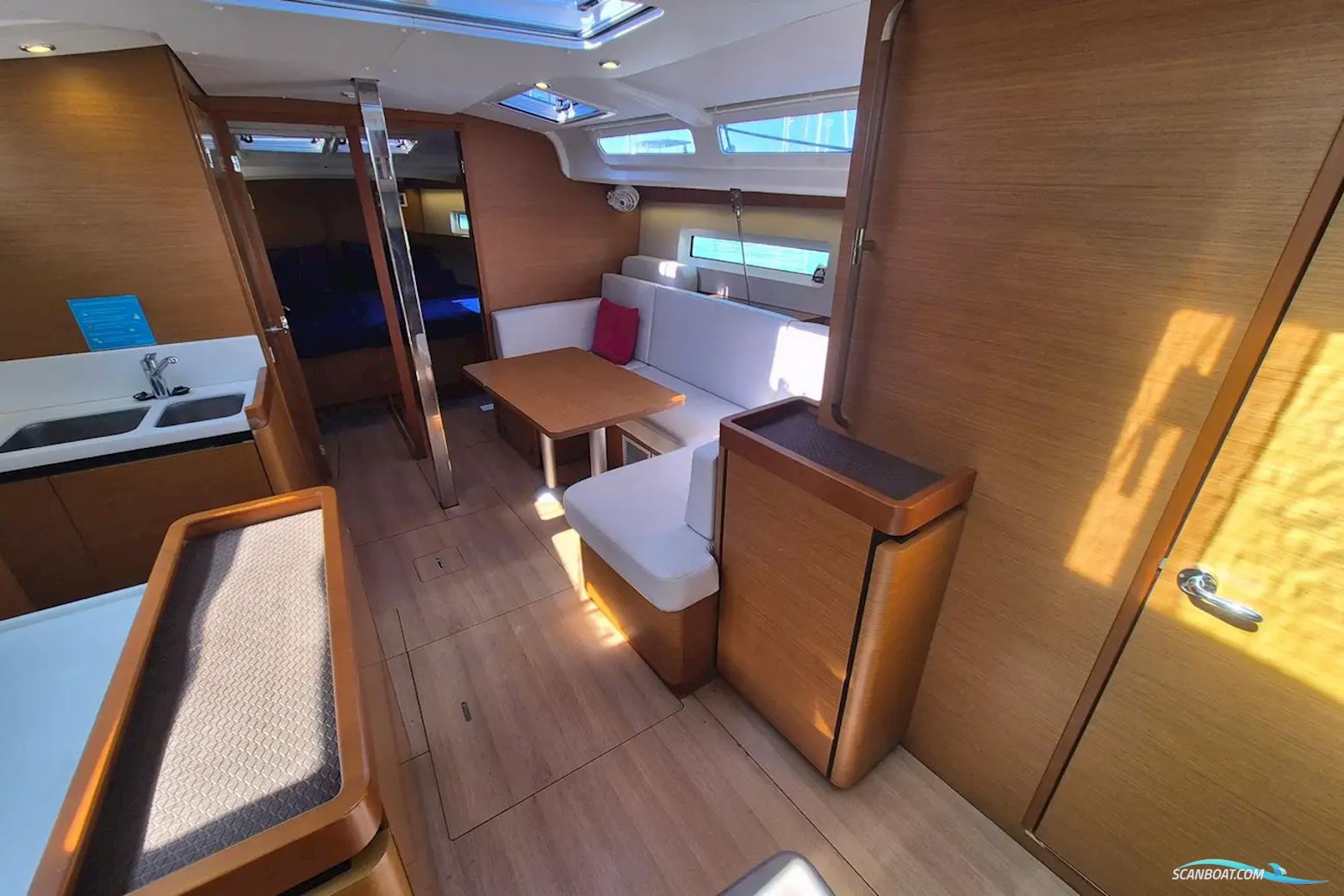 Jeanneau Sun Odyssey 440