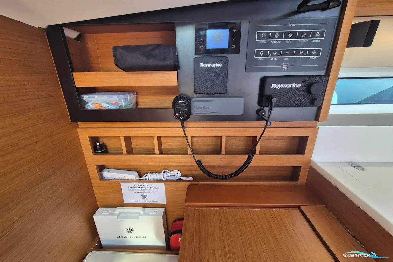 Jeanneau Sun Odyssey 440