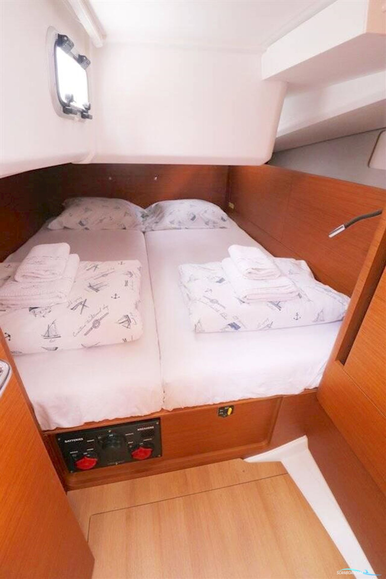 Jeanneau Sun Odyssey 440