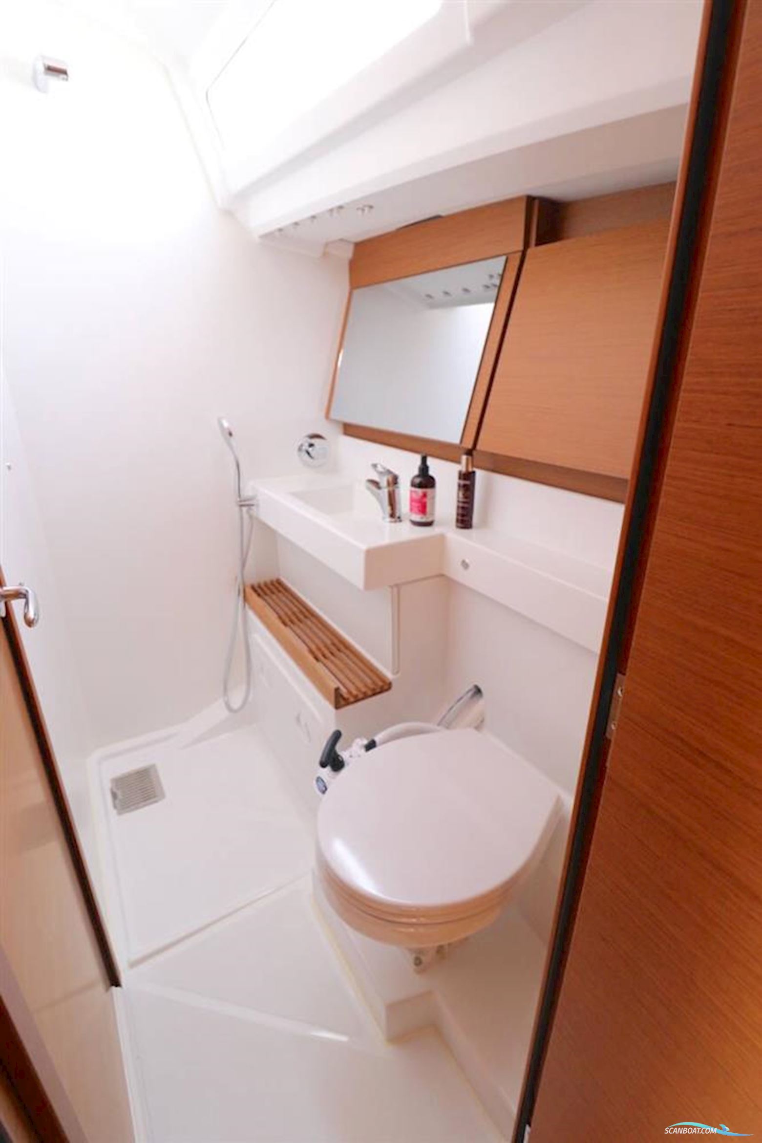 Jeanneau Sun Odyssey 440