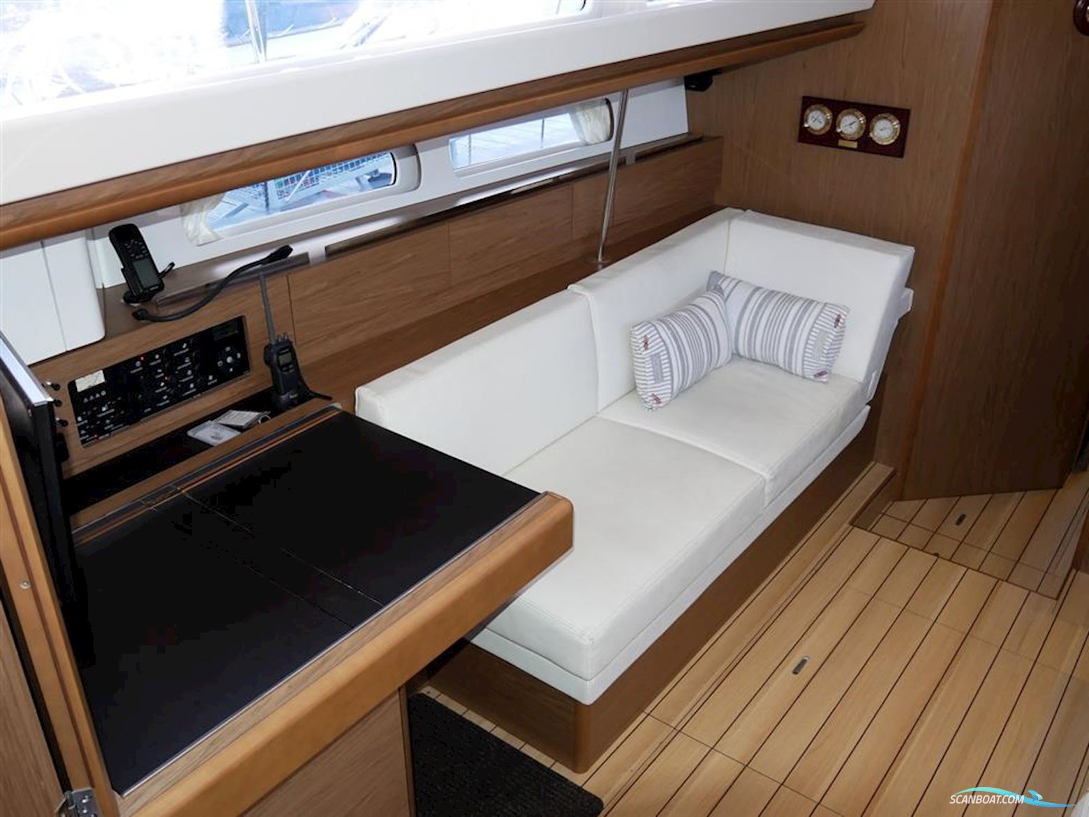 Jeanneau Sun Odyssey 44DS