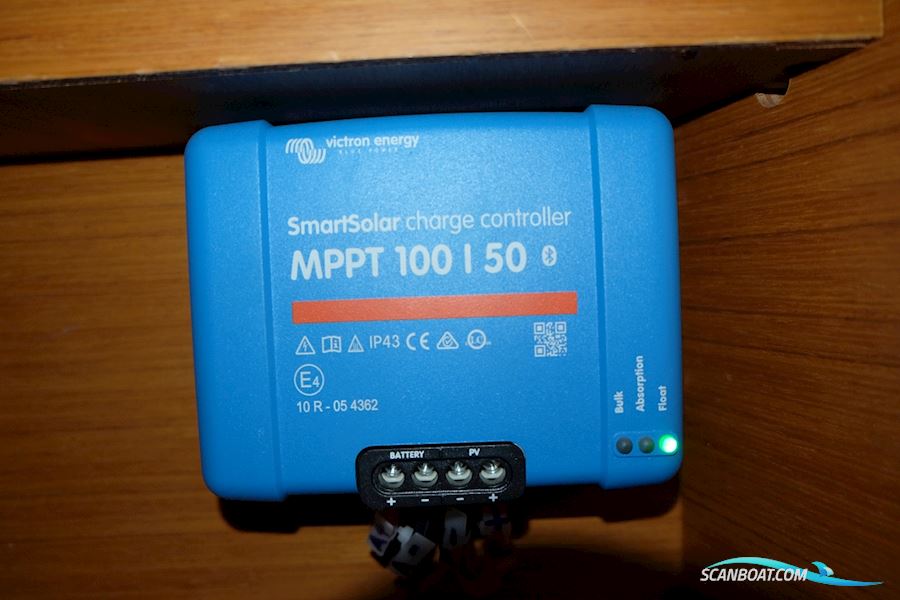 Jeanneau Sun Odyssey 44i Owners Version