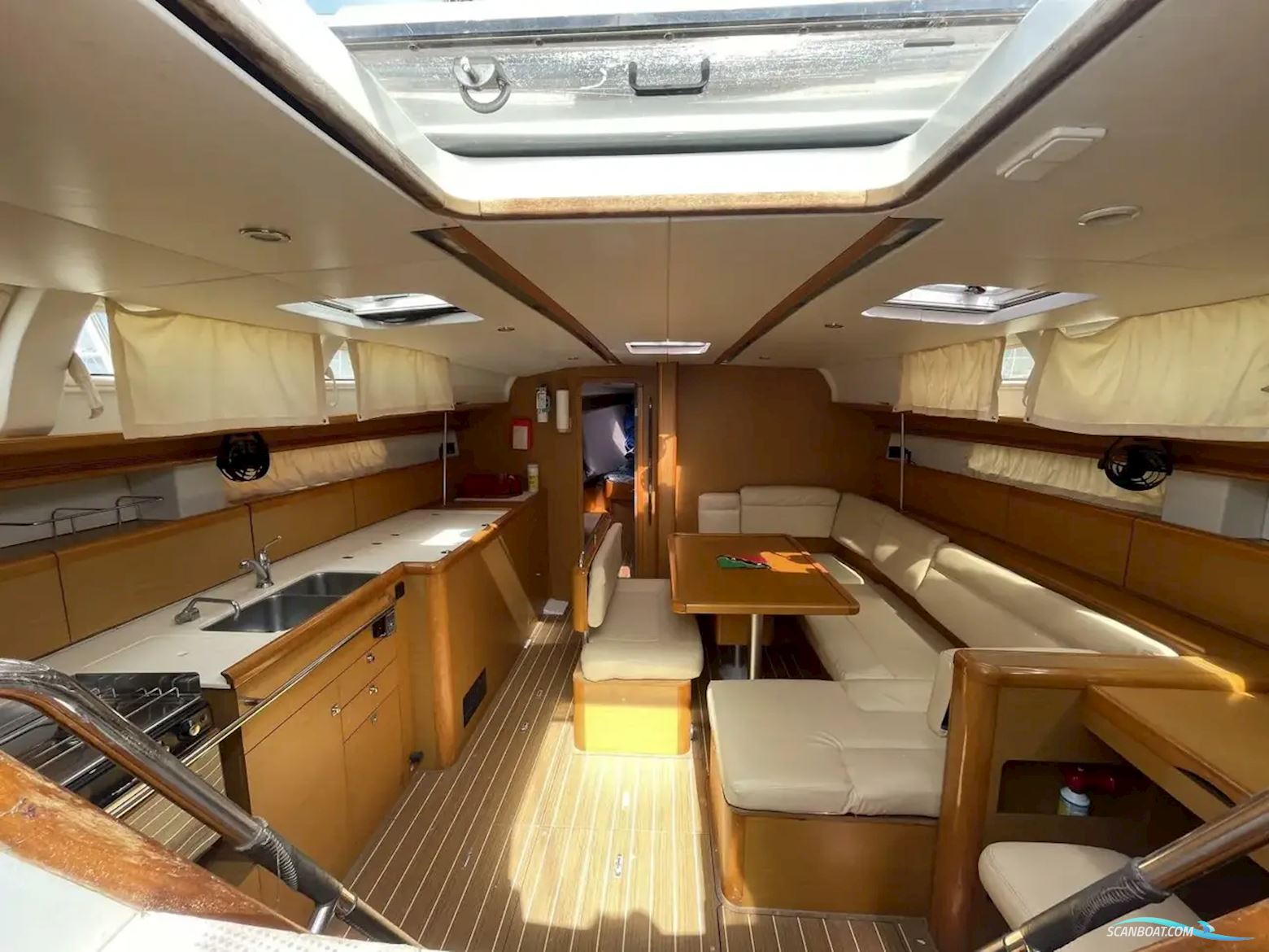 Jeanneau Sun Odyssey 44i