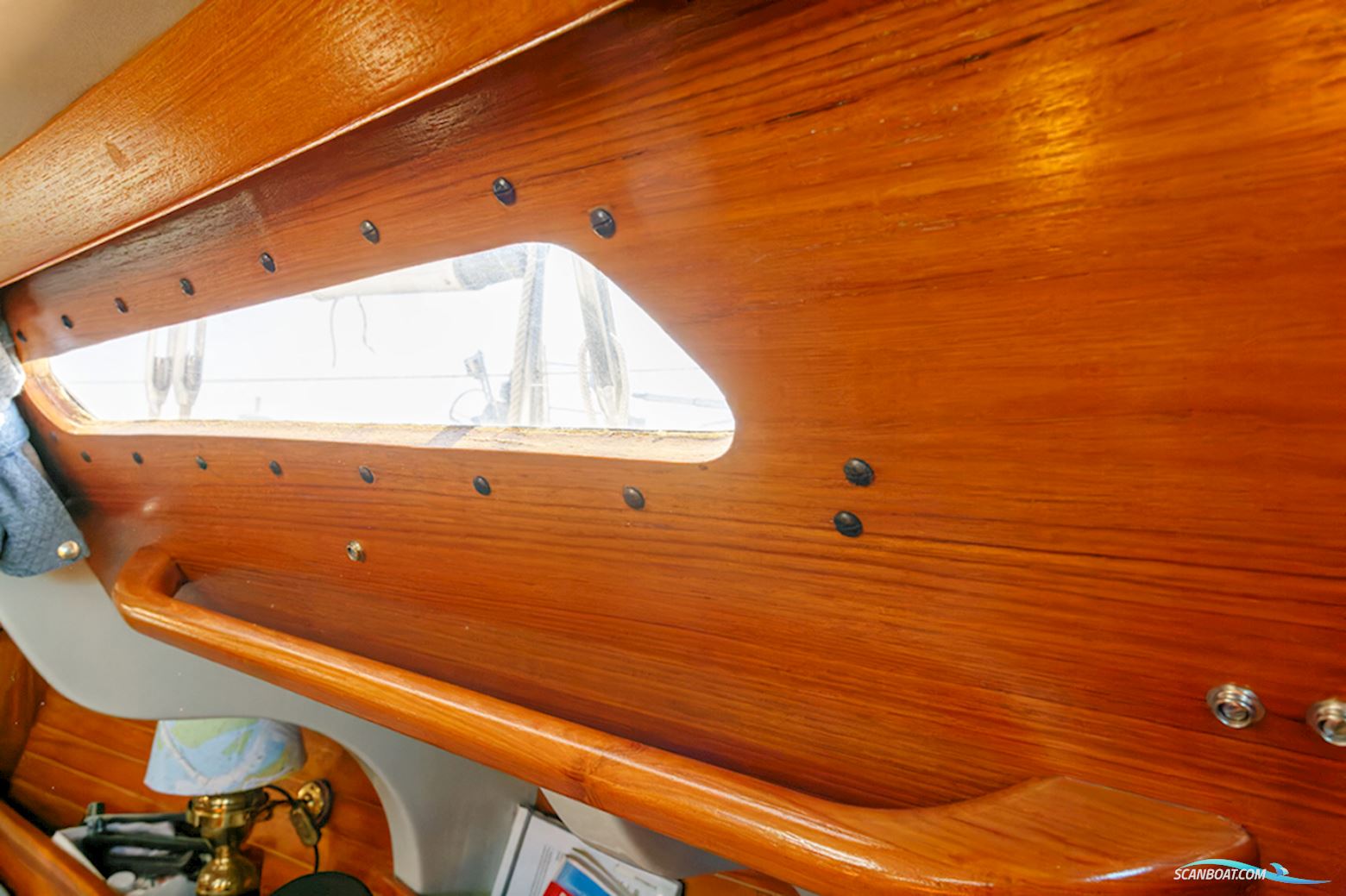 Jeanneau Sunshine 38 centerboard