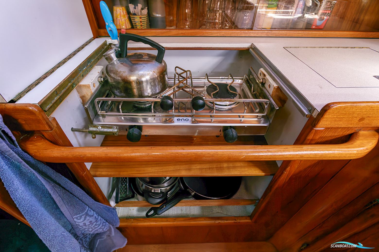 Jeanneau Sunshine 38 centerboard