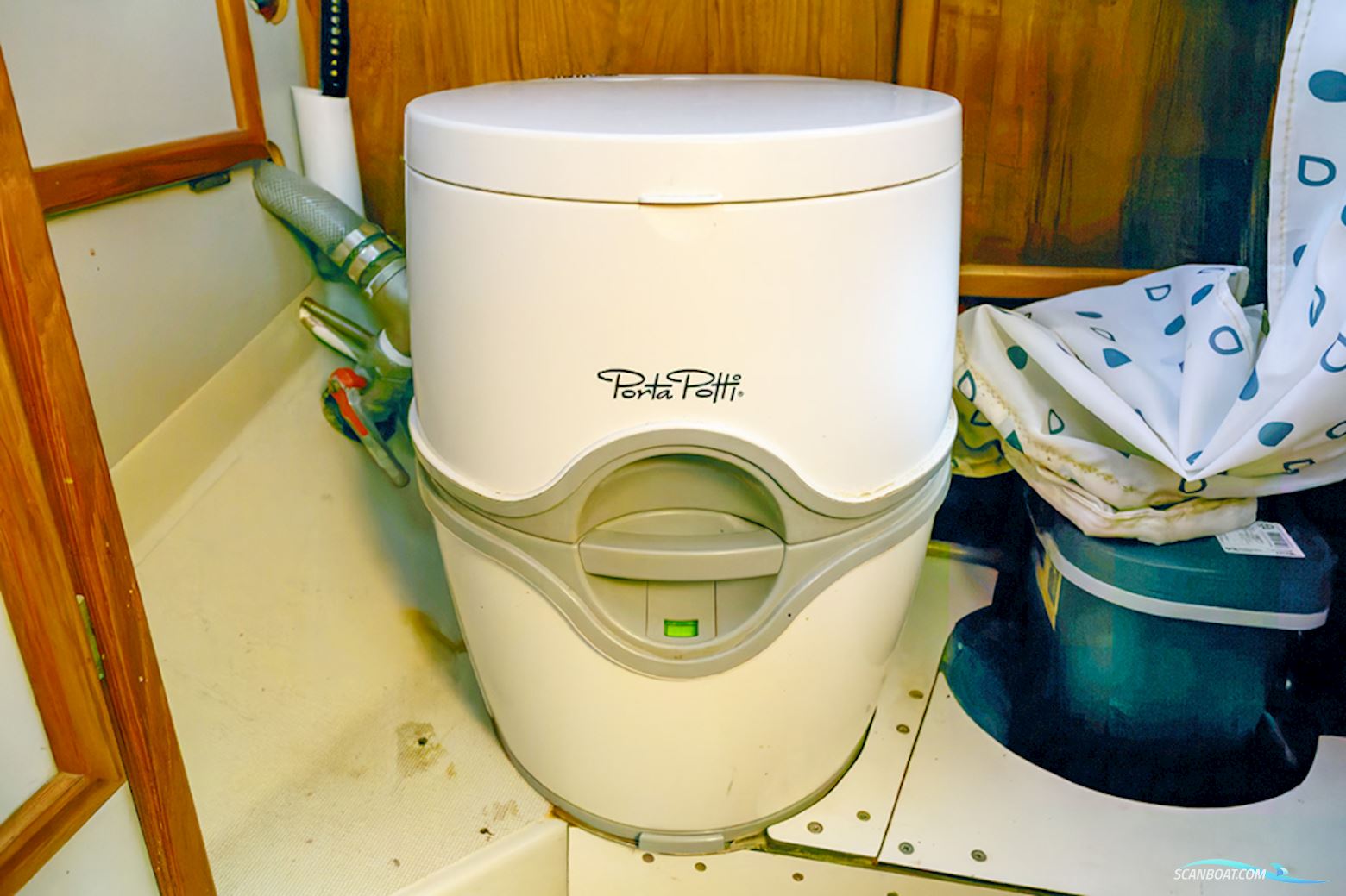 Jeanneau Sunshine 38 centerboard