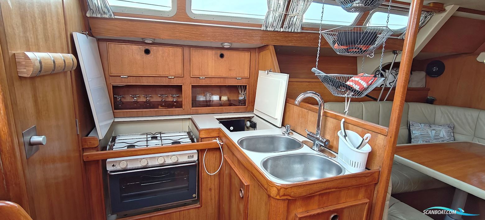 Jeanneau Sunshine Régate 38