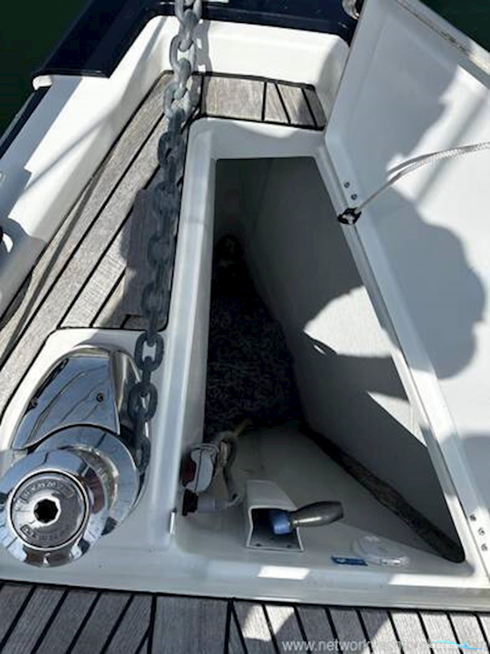 Jeanneau Yacht 54