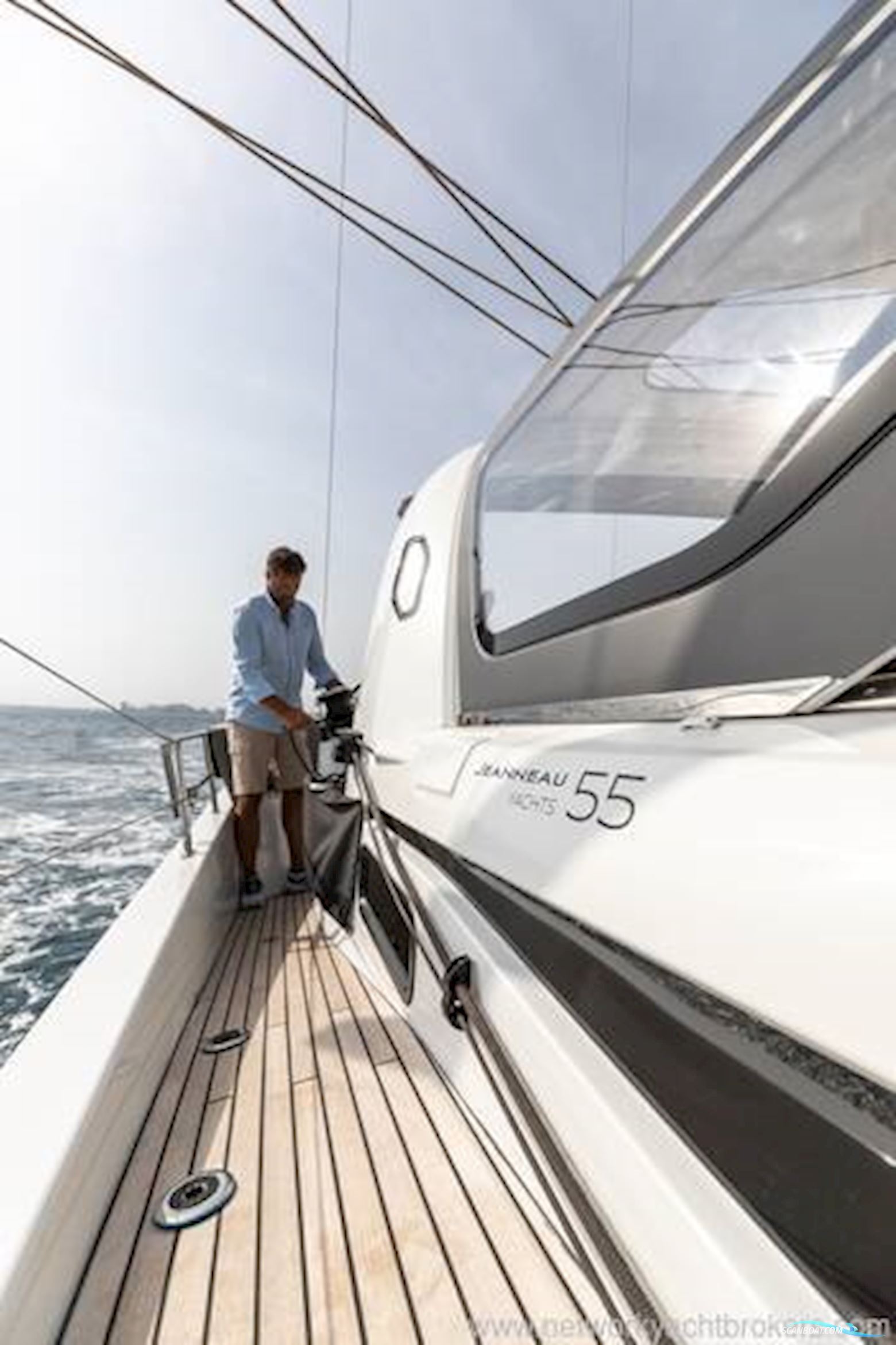 Jeanneau Yacht 55