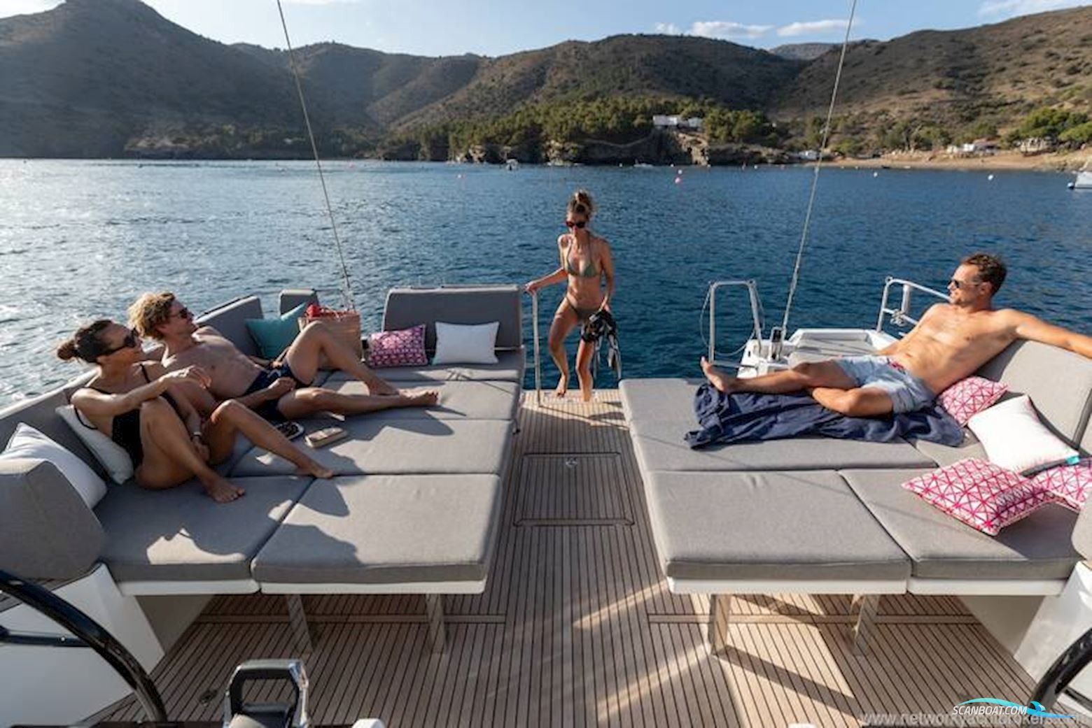 Jeanneau Yacht 55