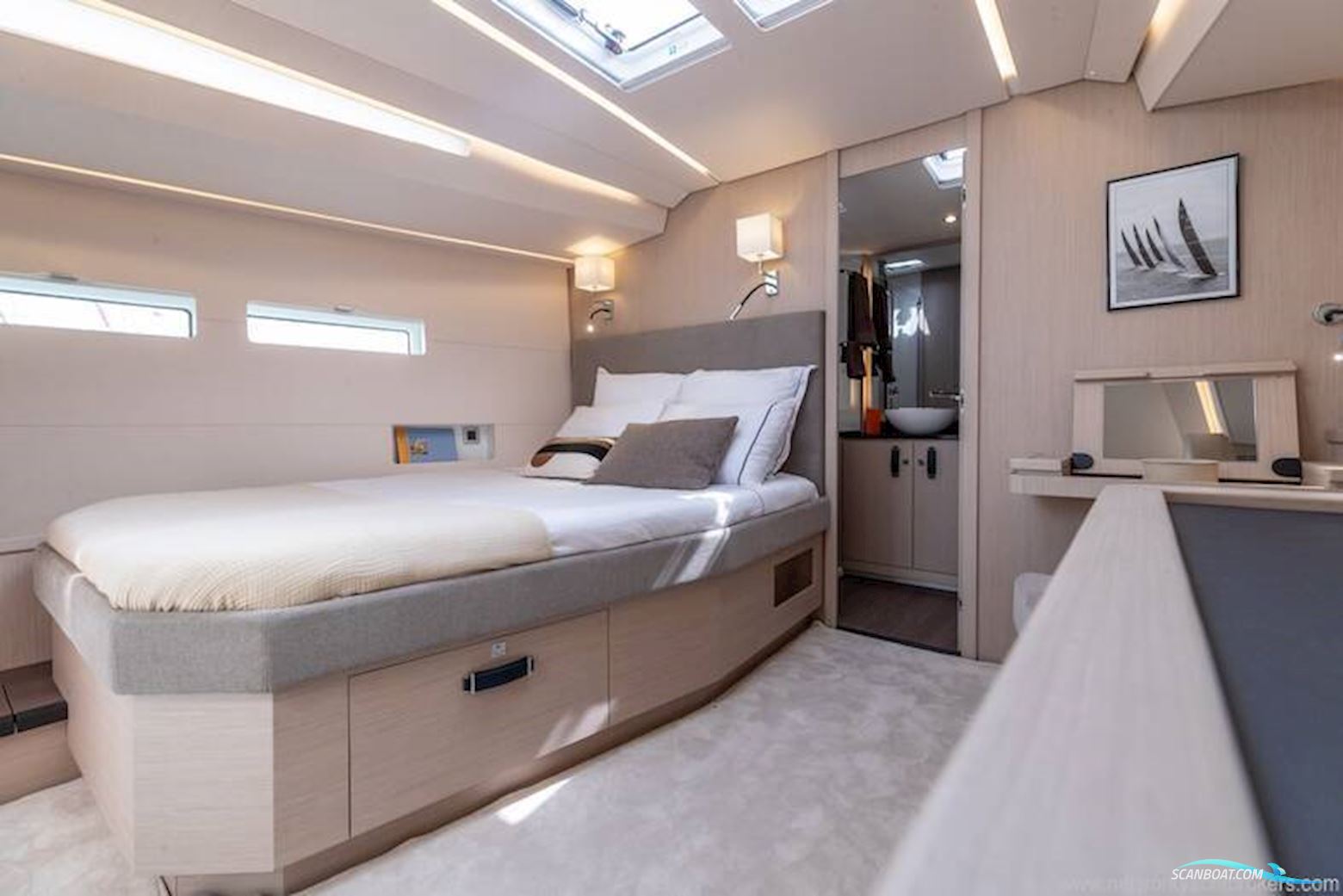 Jeanneau Yacht 55